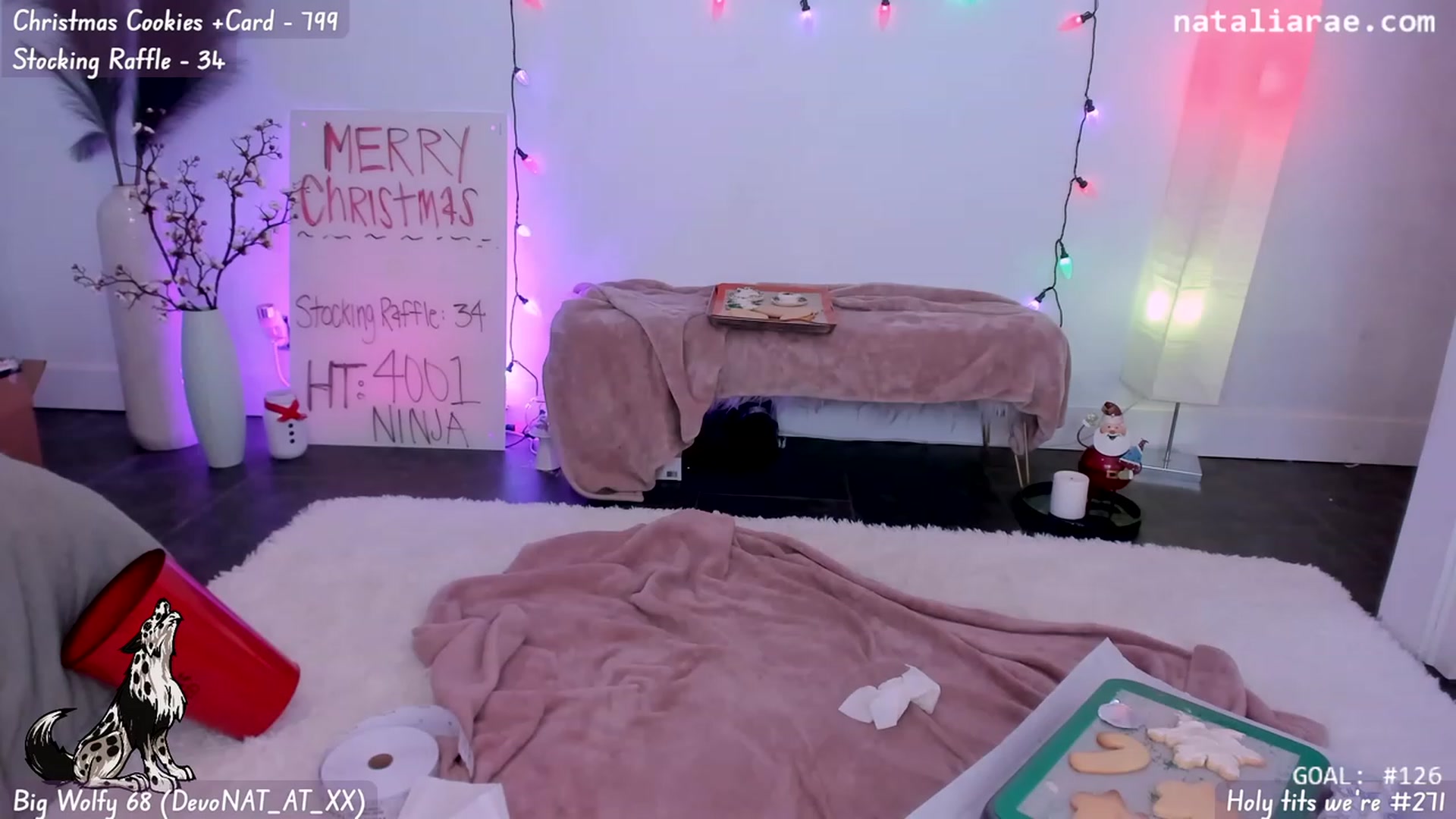 Gallery image thumbnail from Natalia_Rae's myfreecams stream on, 12/27/2023, 07:31 image 12 of 20