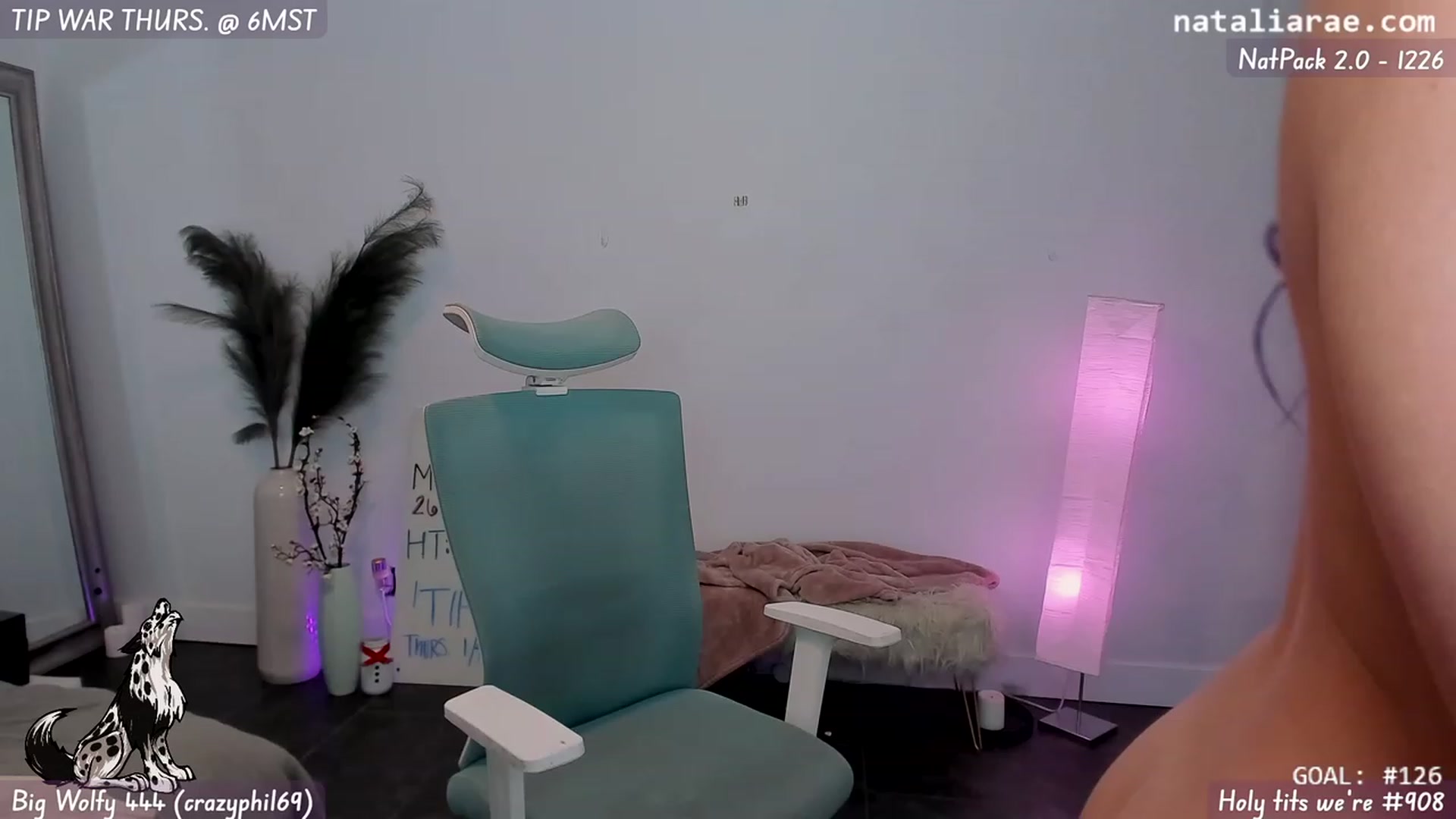 Gallery image thumbnail from Natalia_Rae's myfreecams stream on, 01/04/2024, 10:30 image 15 of 20