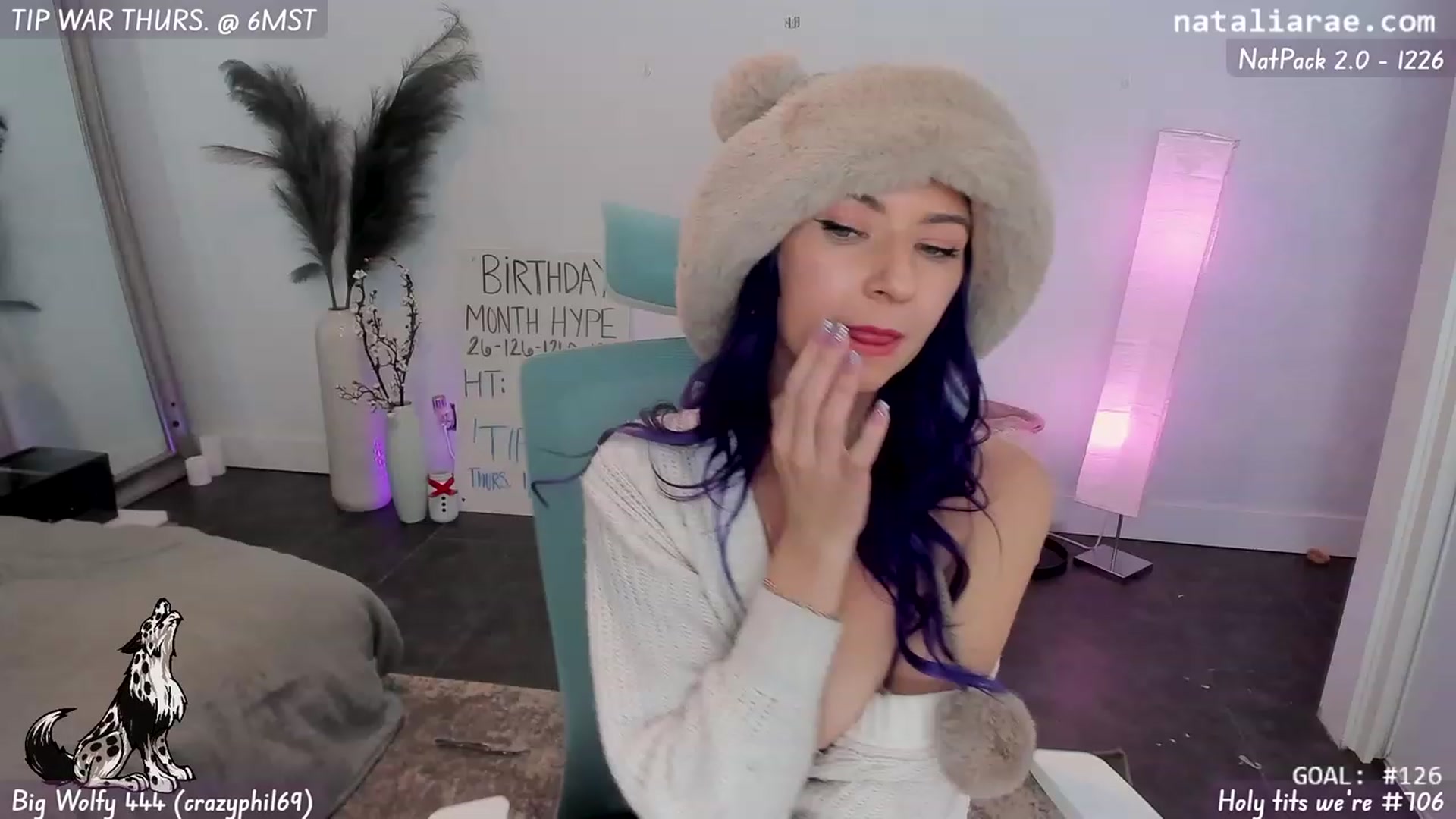 Gallery image thumbnail from Natalia_Rae's myfreecams stream on, 01/04/2024, 12:01 image 19 of 20