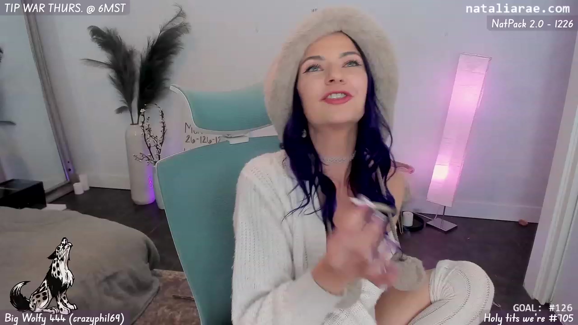 Gallery image thumbnail from Natalia_Rae's myfreecams stream on, 01/04/2024, 12:01 image 14 of 20