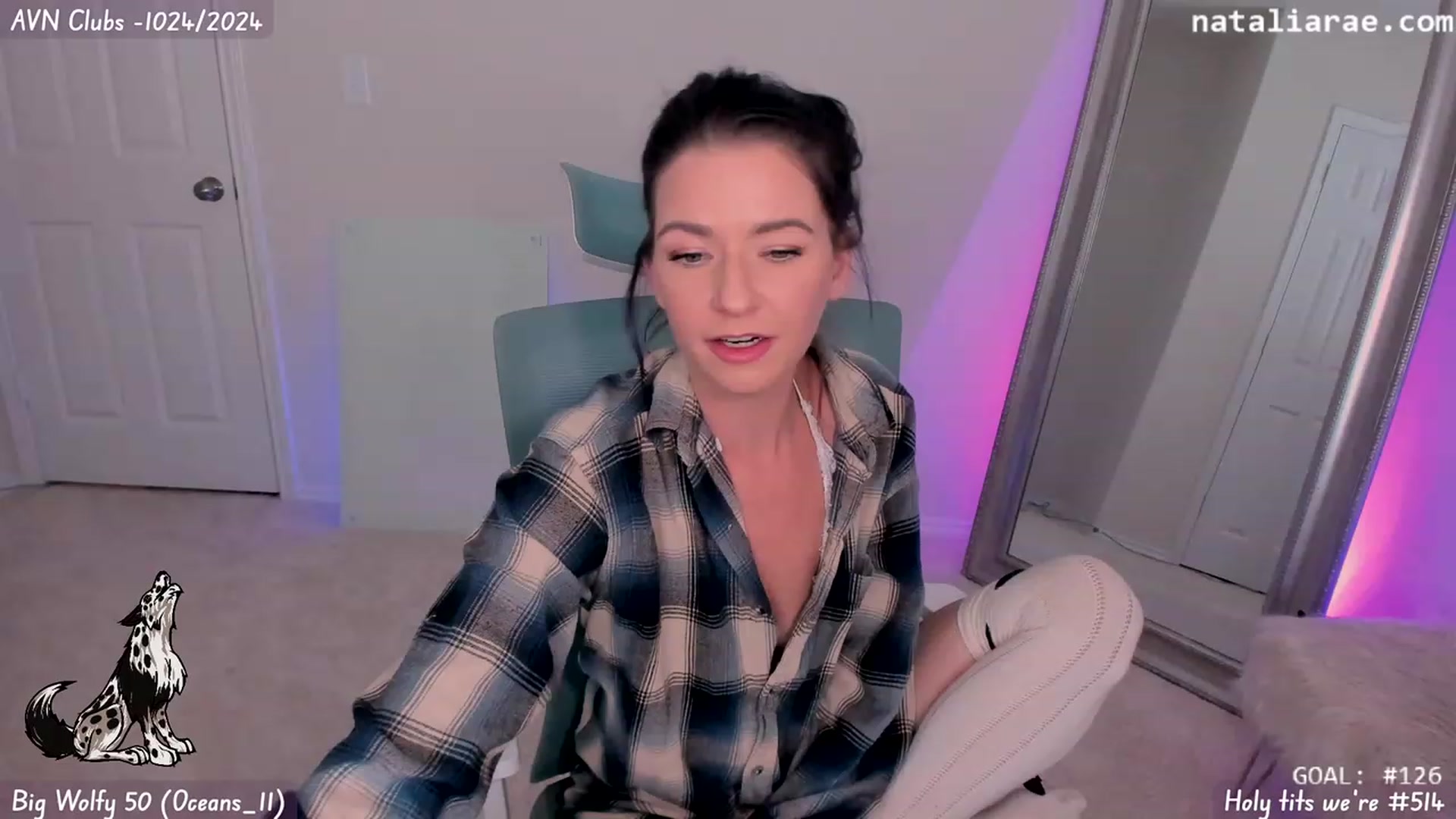 Gallery image thumbnail from Natalia_Rae's myfreecams stream on, 01/17/2024, 03:32 image 3 of 20
