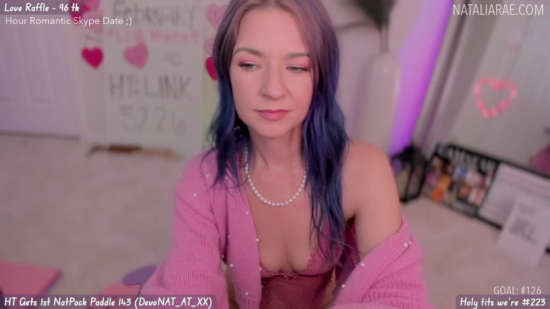 Gallery image thumbnail from Natalia_Rae's myfreecams stream on, 02/15/2024, 02:19 image 12 of 20