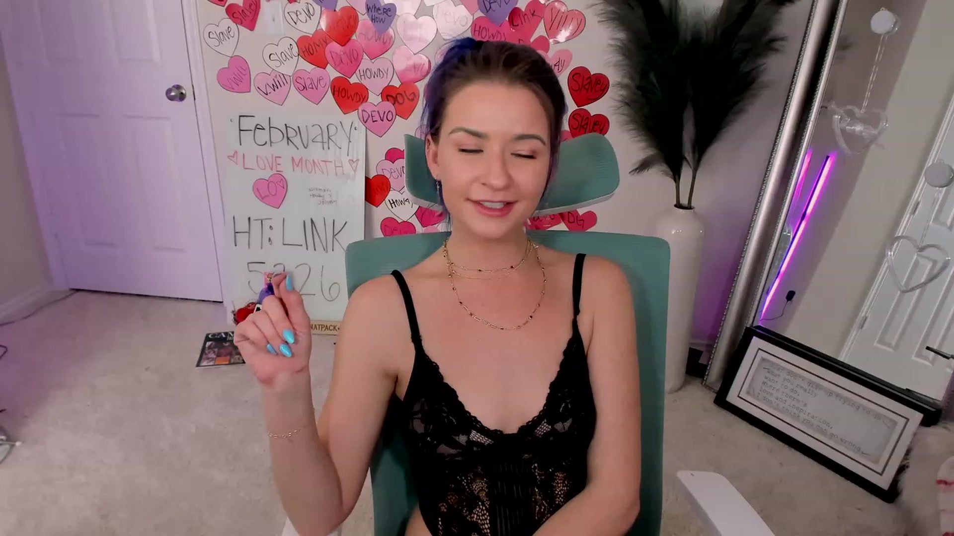 Gallery image thumbnail from Natalia_Rae's myfreecams stream on, 02/29/2024, 10:13 image 2 of 20