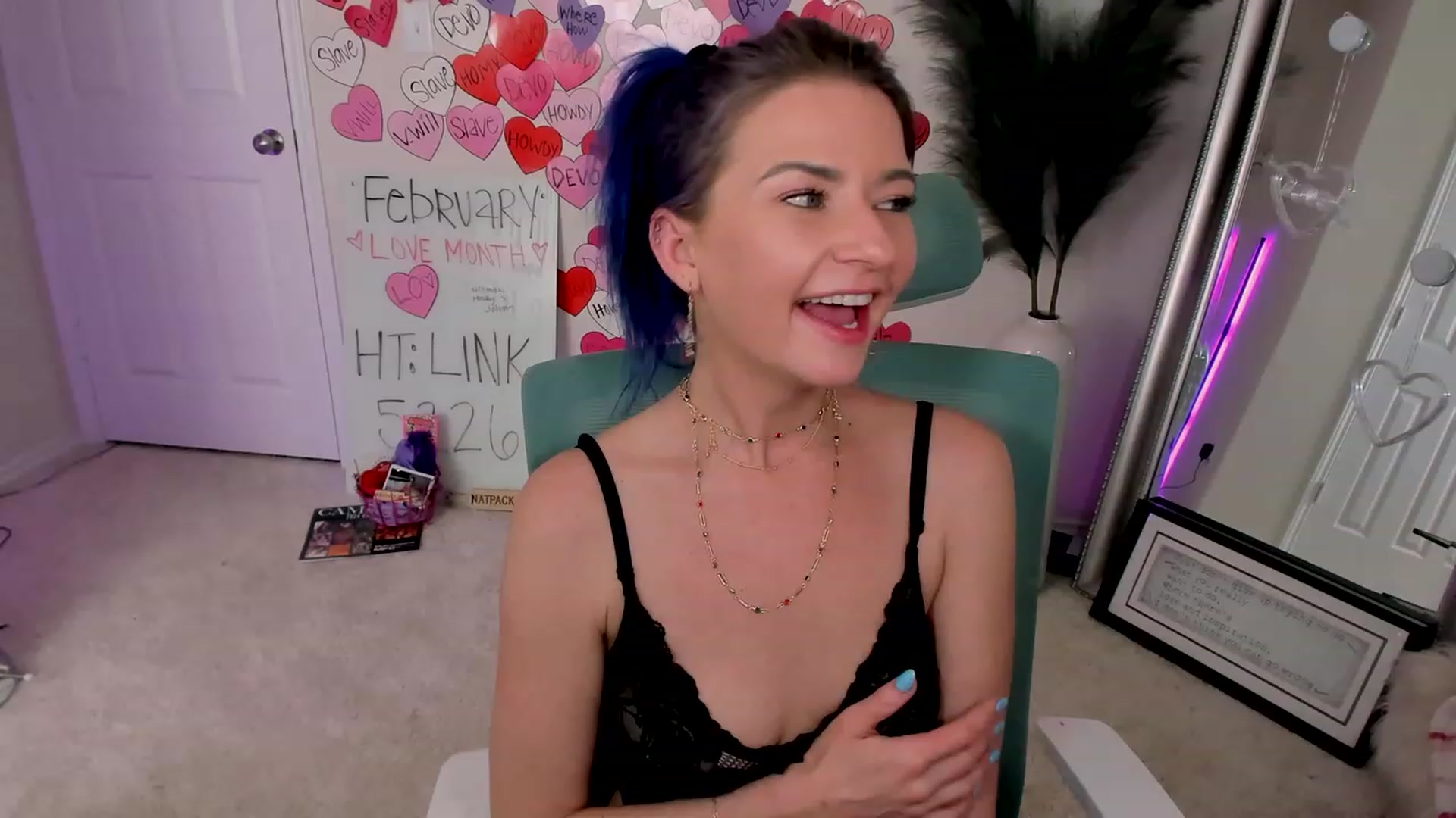 Gallery image thumbnail from Natalia_Rae's myfreecams stream on, 02/29/2024, 10:13 image 1 of 20