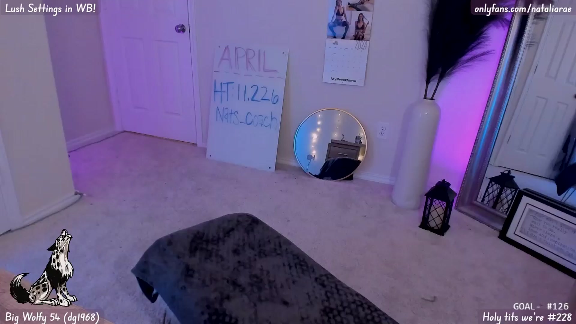 Gallery image thumbnail from Natalia_Rae's myfreecams stream on, 04/14/2024, 03:21 image 9 of 20