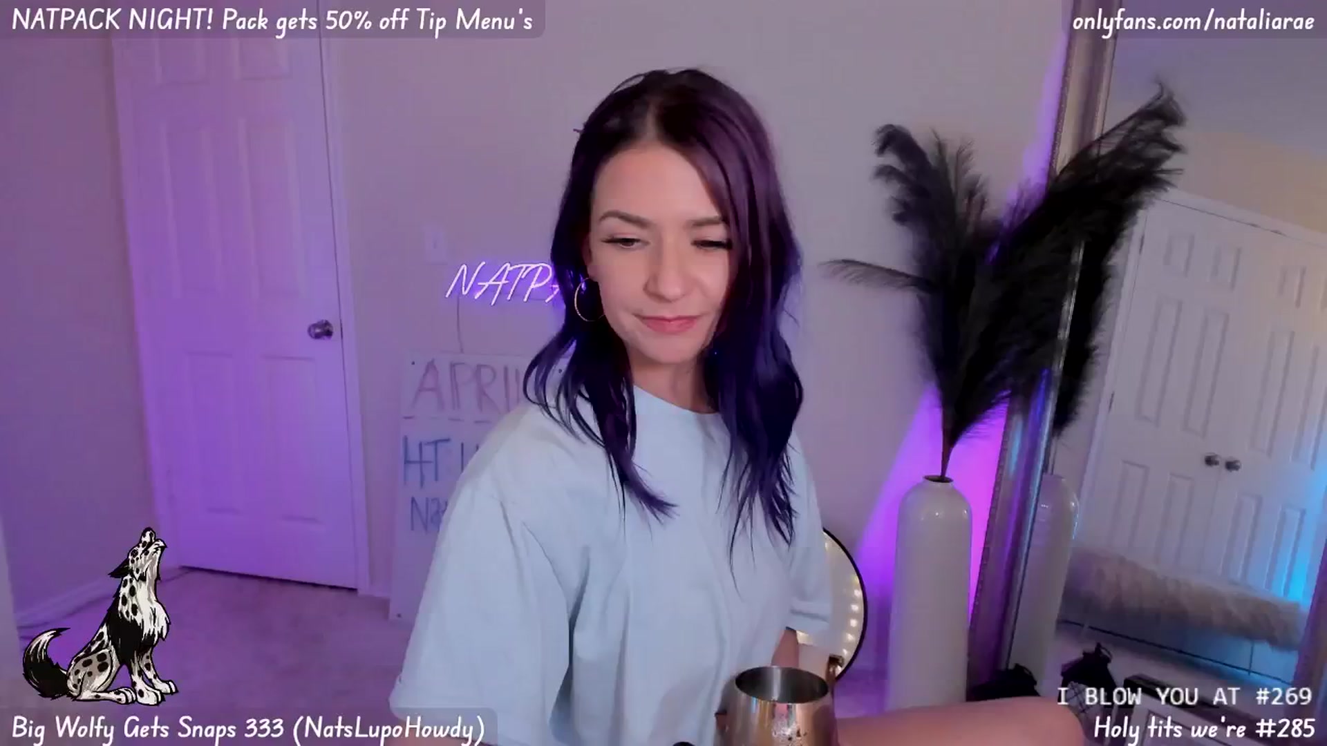 Gallery image thumbnail from Natalia_Rae's myfreecams stream on, 04/25/2024, 06:33 image 3 of 20