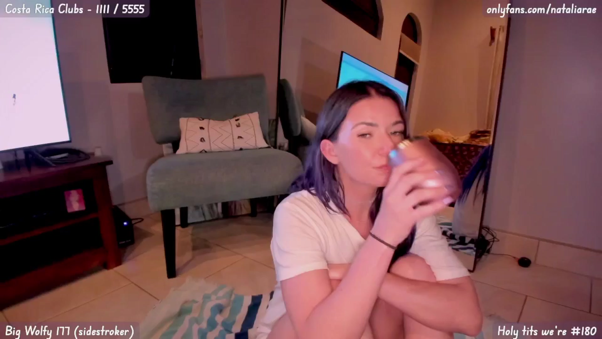 Gallery image thumbnail from Natalia_Rae's myfreecams stream on, 05/24/2024, 06:54 image 18 of 20