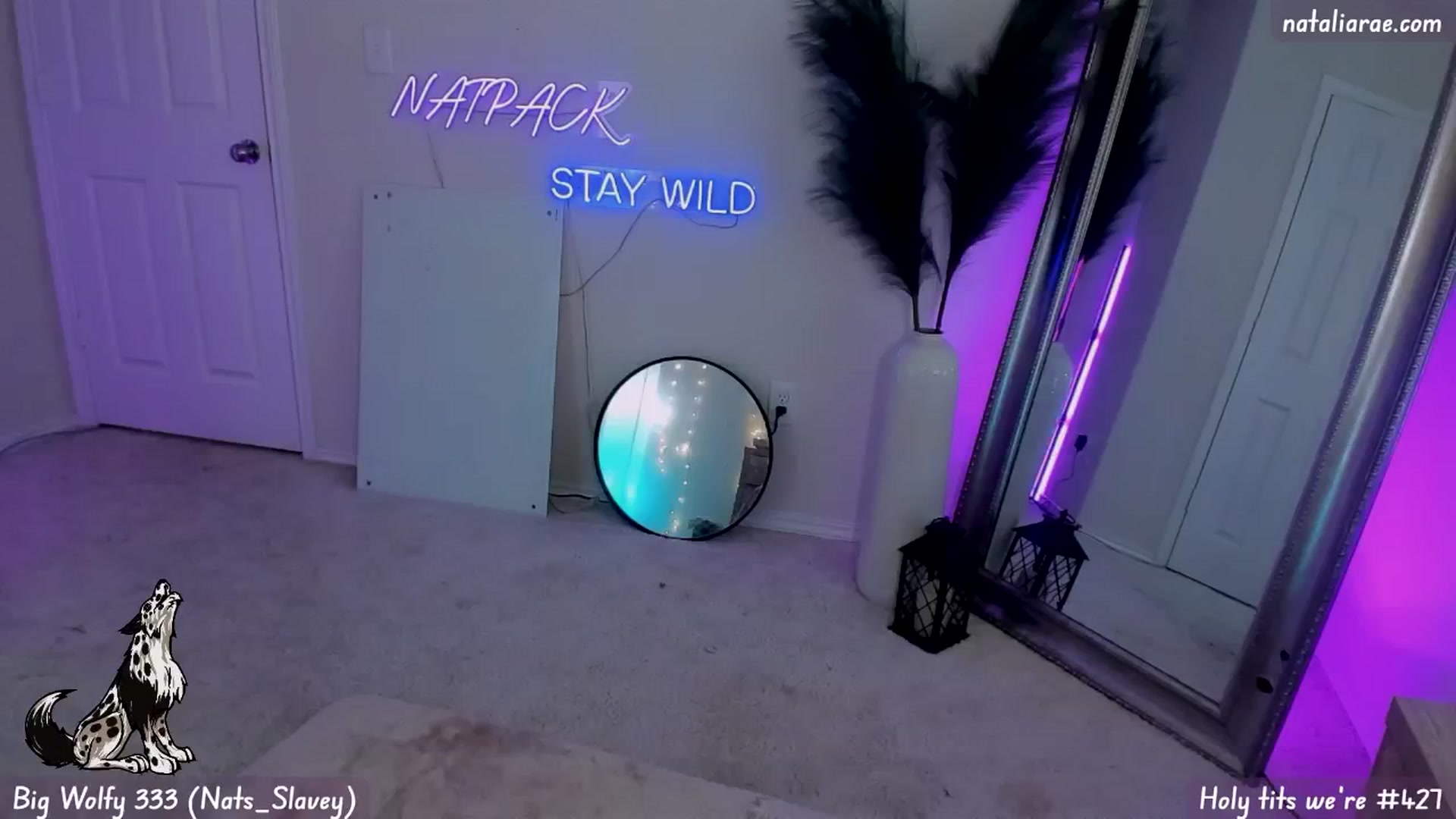 Gallery image thumbnail from Natalia_Rae's myfreecams stream on, 06/14/2024, 21:24 image 16 of 20