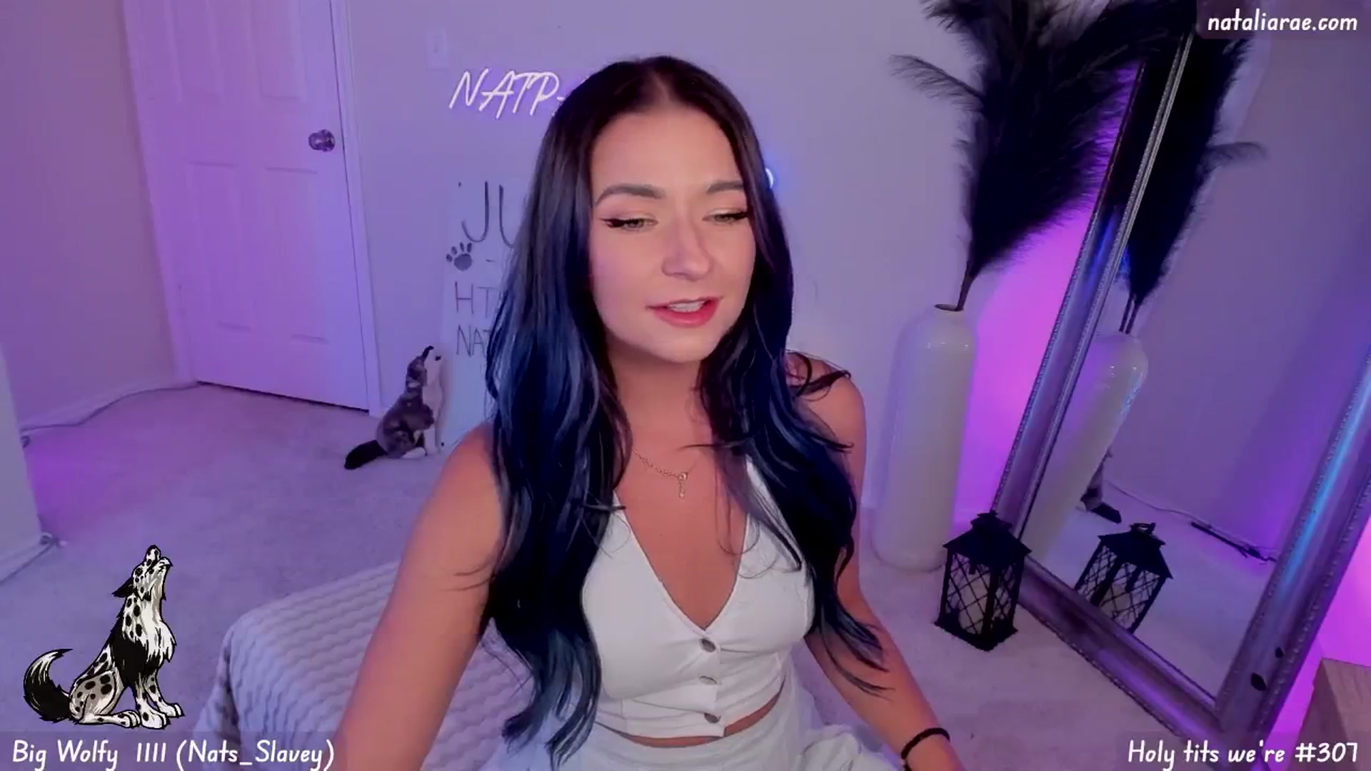 Gallery image thumbnail from Natalia_Rae's myfreecams stream on, 06/22/2024, 05:26 image 6 of 20