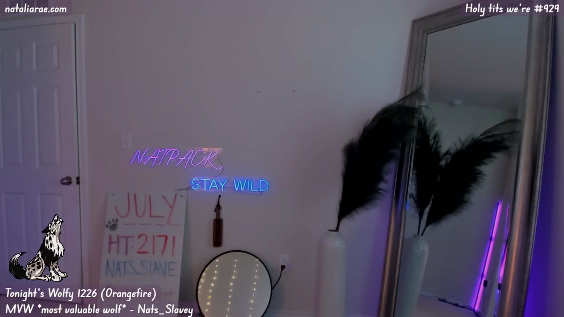Gallery image thumbnail from Natalia_Rae's myfreecams stream on, 07/13/2024, 24:17 image 13 of 20