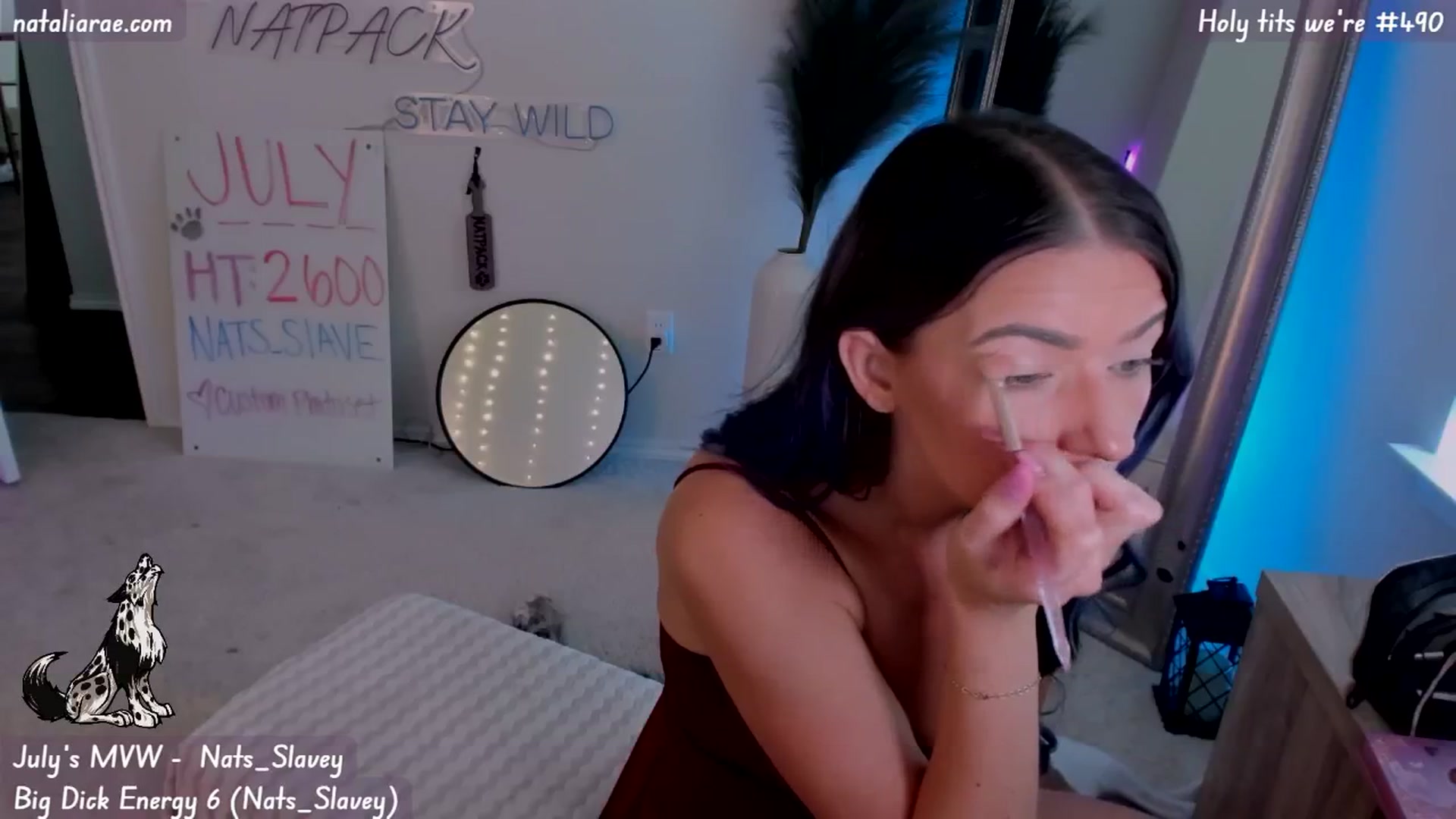 Gallery image thumbnail from Natalia_Rae's myfreecams stream on, 07/16/2024, 21:46 image 5 of 20
