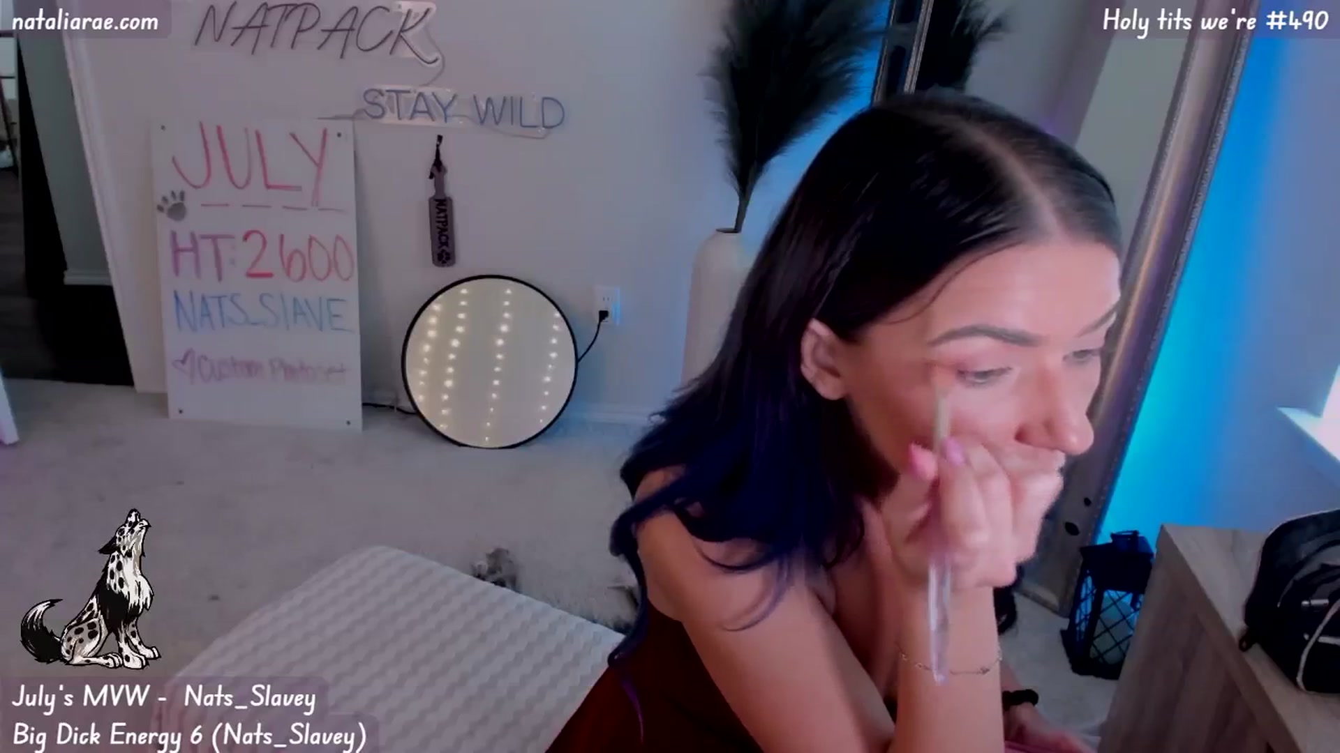 Gallery image thumbnail from Natalia_Rae's myfreecams stream on, 07/16/2024, 21:46 image 6 of 20
