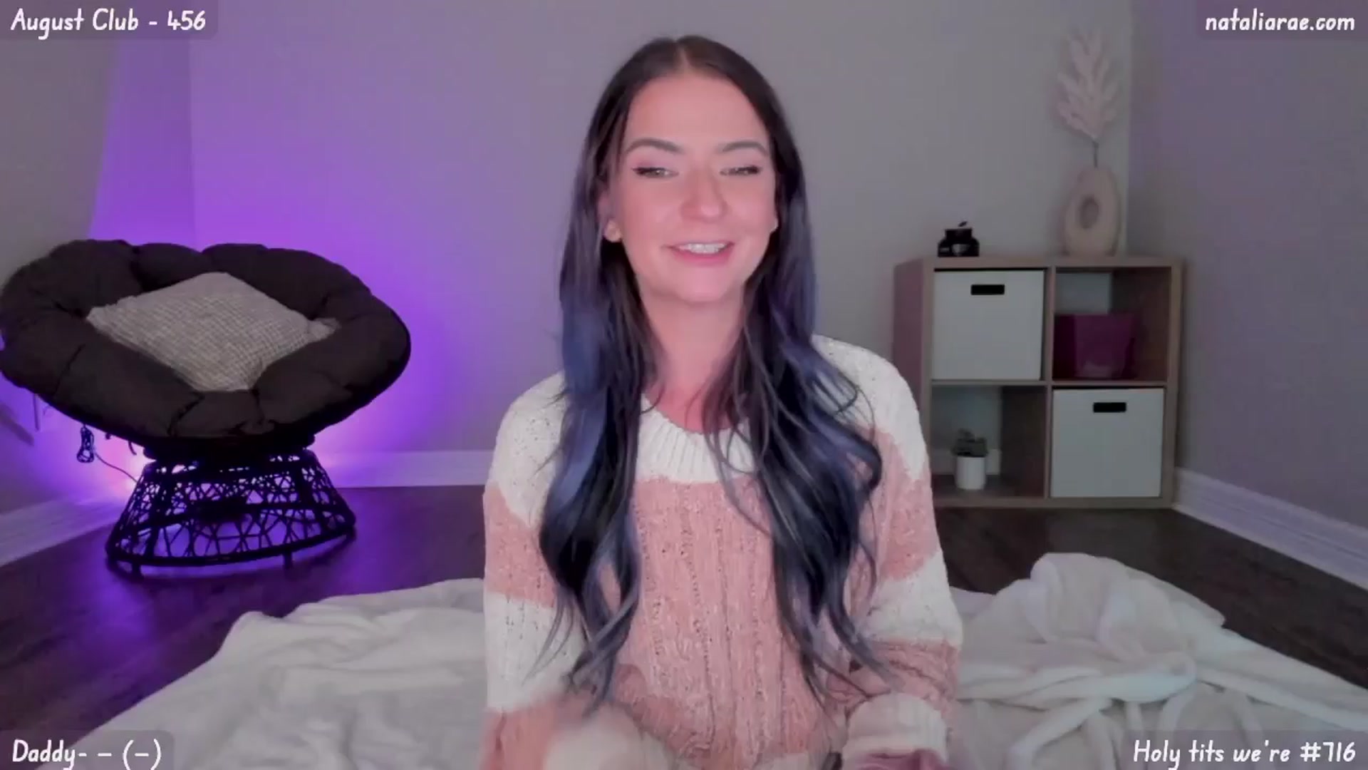 Gallery image thumbnail from Natalia_Rae's myfreecams stream on, 08/23/2024, 01:14 image 6 of 20