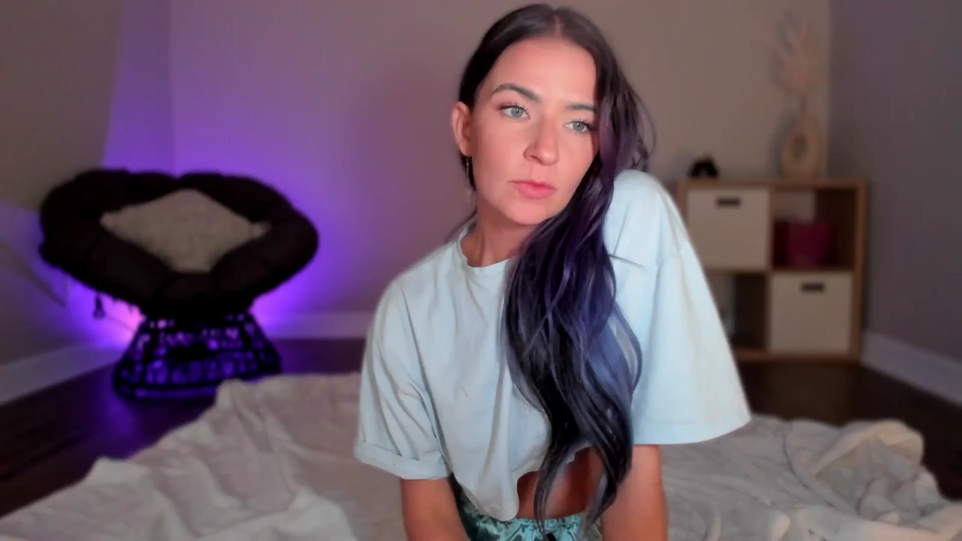 Gallery image thumbnail from Natalia_Rae's myfreecams stream on, 08/26/2024, 04:20 image 12 of 20