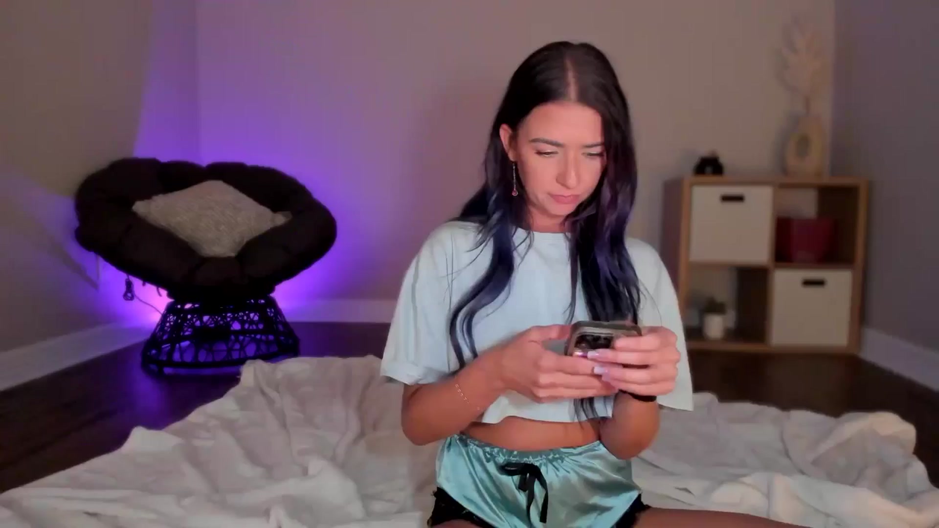 Gallery image thumbnail from Natalia_Rae's myfreecams stream on, 08/26/2024, 04:20 image 9 of 20