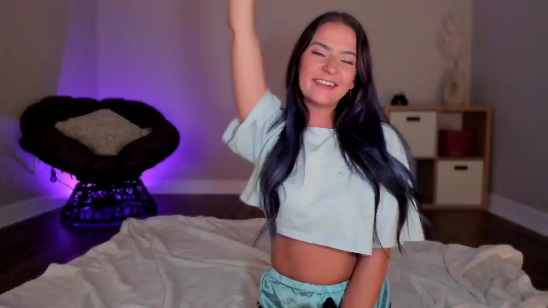 Gallery image thumbnail from Natalia_Rae's myfreecams stream on, 08/26/2024, 04:20 image 18 of 20
