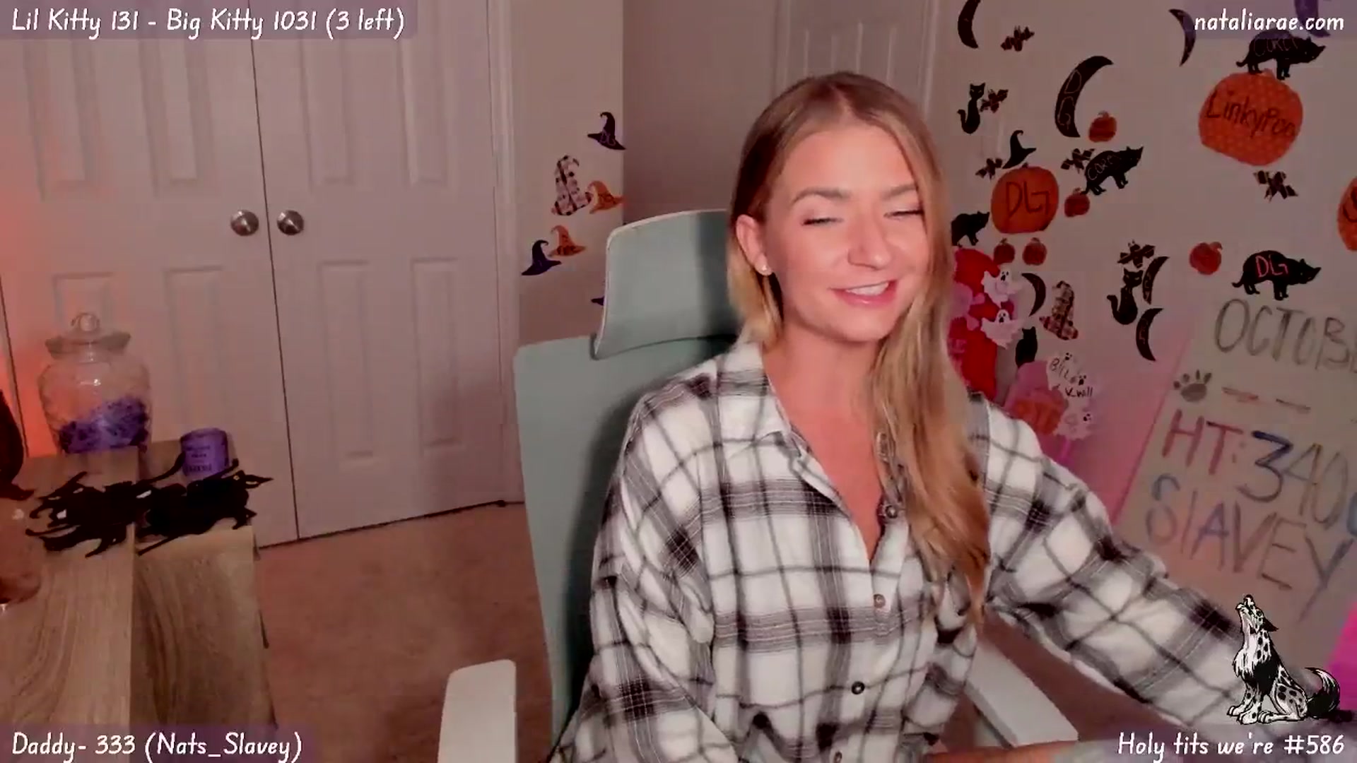 Gallery image thumbnail from Natalia_Rae's myfreecams stream on, 10/22/2024, 02:46 image 10 of 20