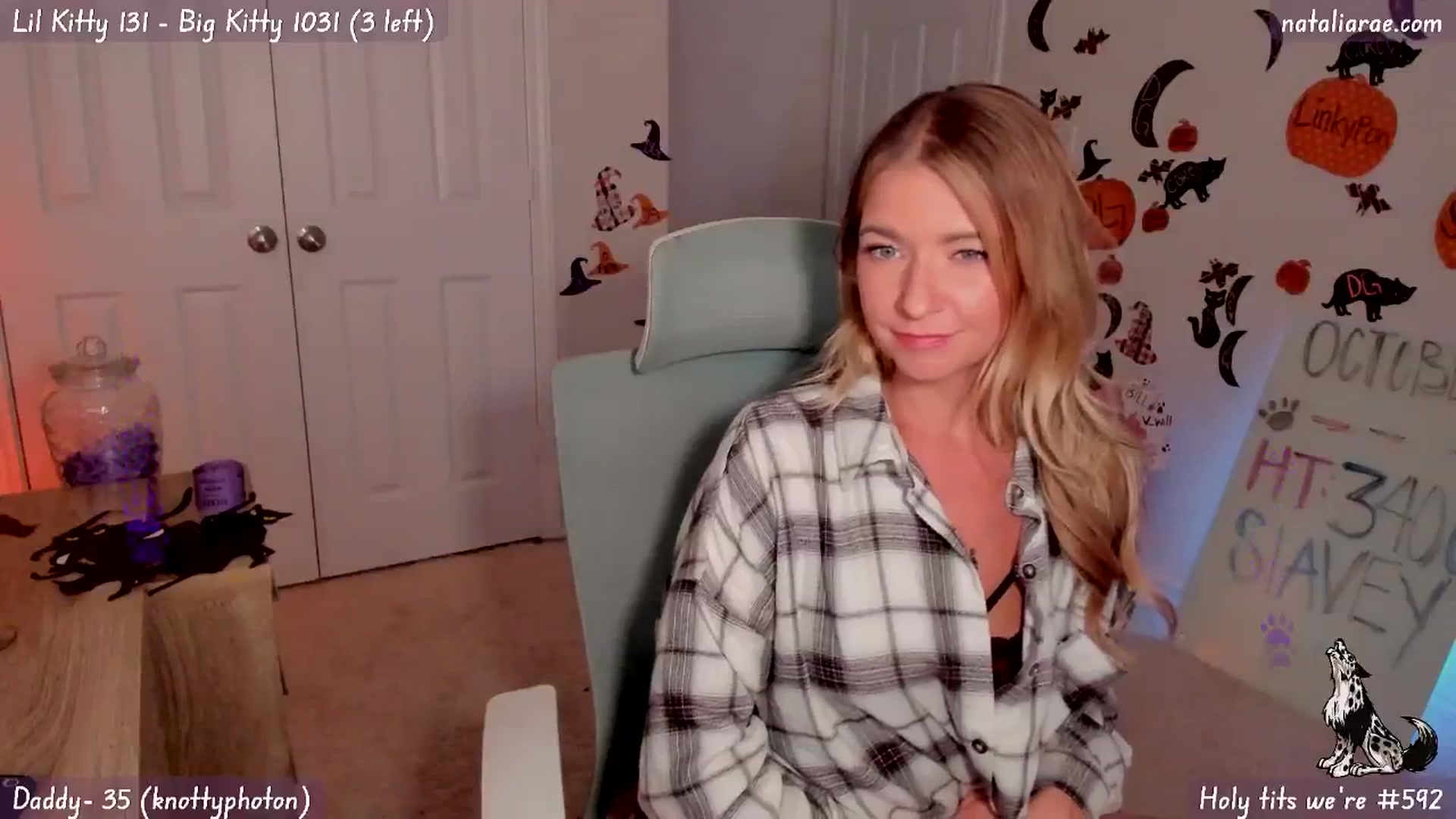 Gallery image thumbnail from Natalia_Rae's myfreecams stream on, 10/22/2024, 02:46 image 4 of 20
