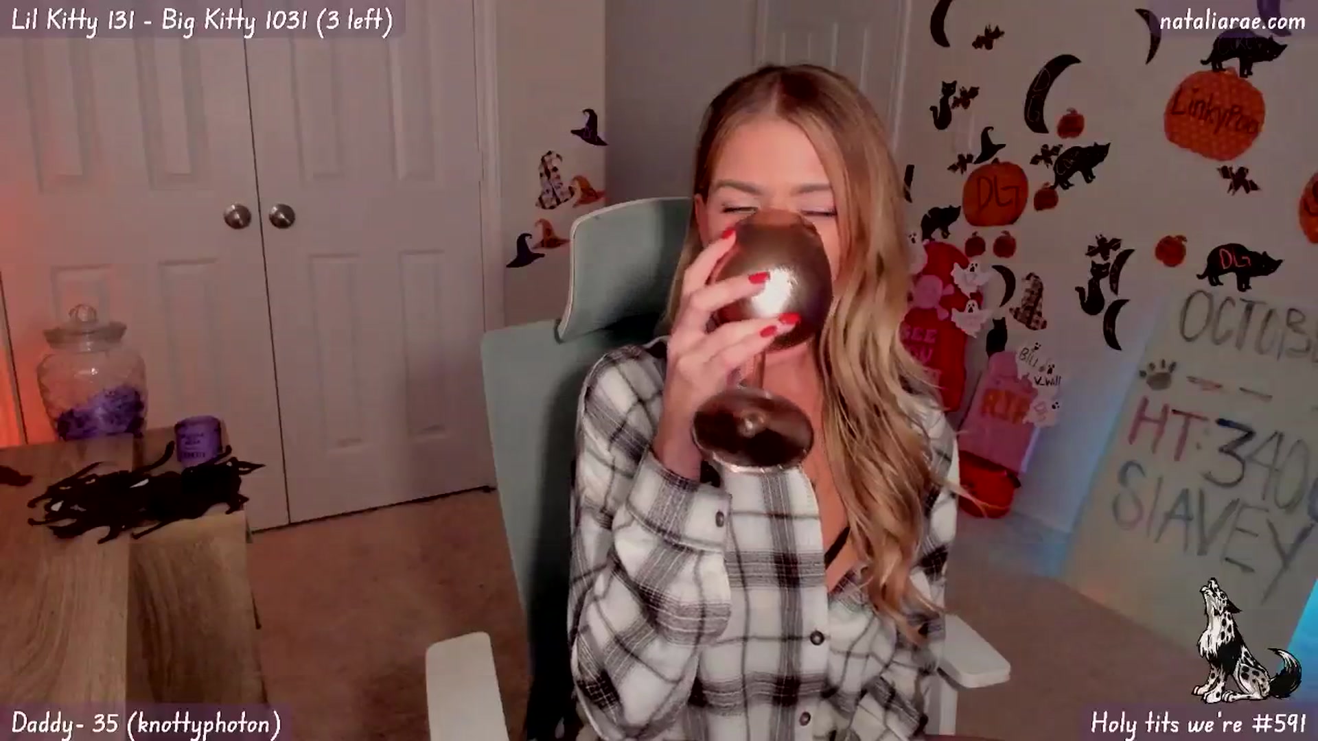 Gallery image thumbnail from Natalia_Rae's myfreecams stream on, 10/22/2024, 02:46 image 5 of 20