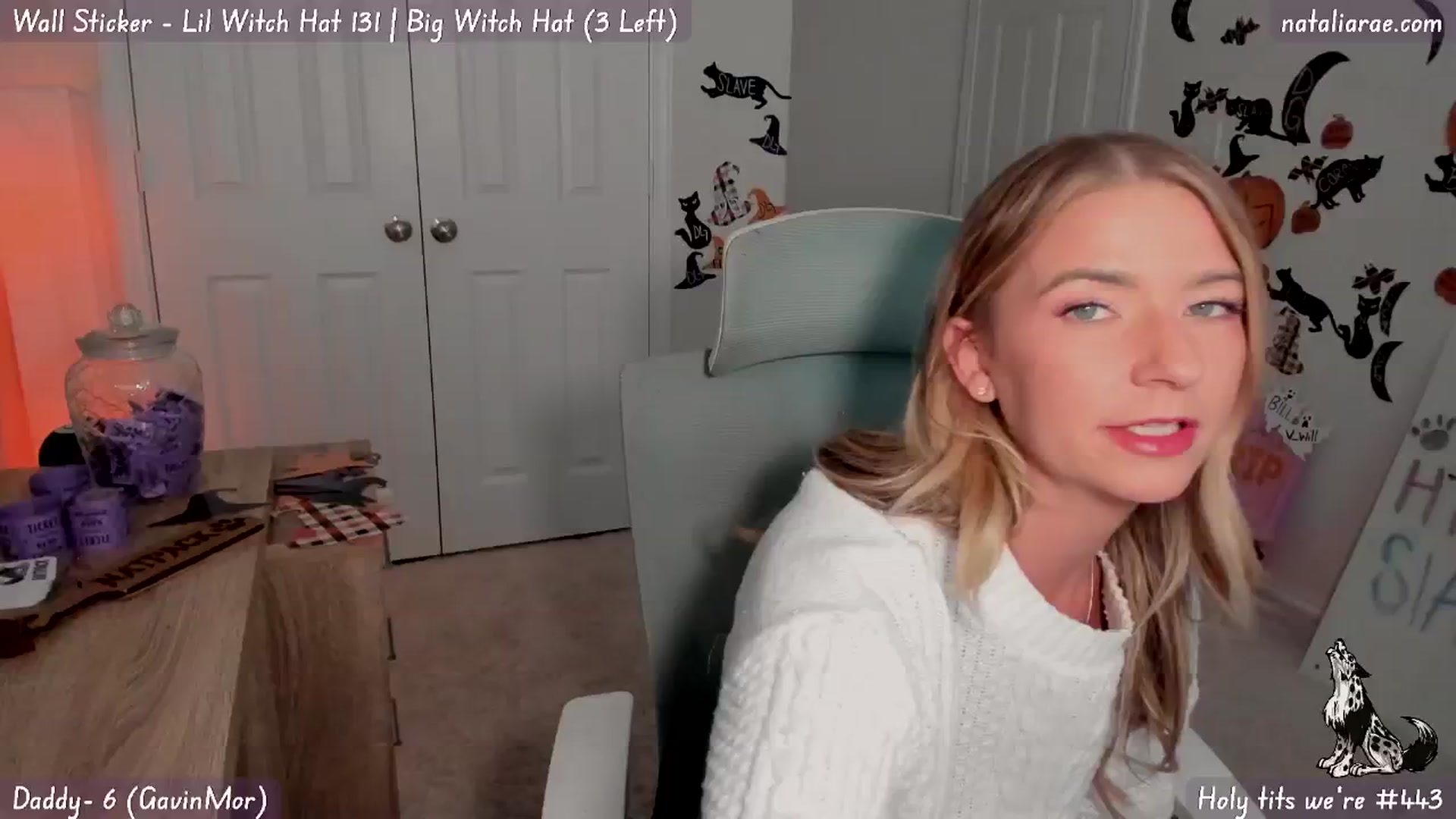 Gallery image thumbnail from Natalia_Rae's myfreecams stream on, 10/23/2024, 24:00 image 5 of 20