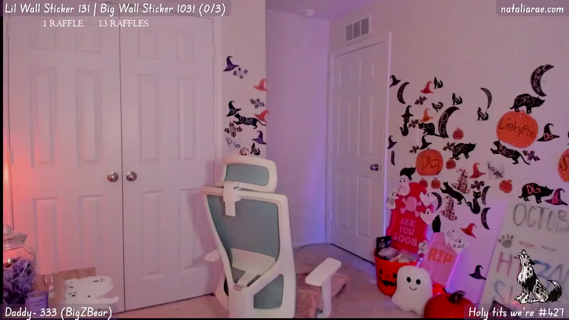 Gallery image thumbnail from Natalia_Rae's myfreecams stream on, 10/29/2024, 24:33 image 19 of 20