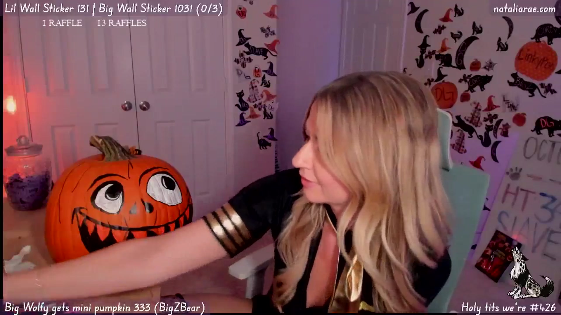 Gallery image thumbnail from Natalia_Rae's myfreecams stream on, 10/29/2024, 03:25 image 18 of 20