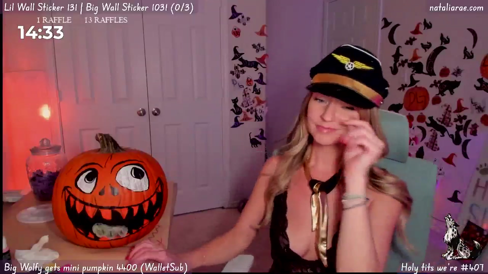 Gallery image thumbnail from Natalia_Rae's myfreecams stream on, 10/29/2024, 05:13 image 10 of 20