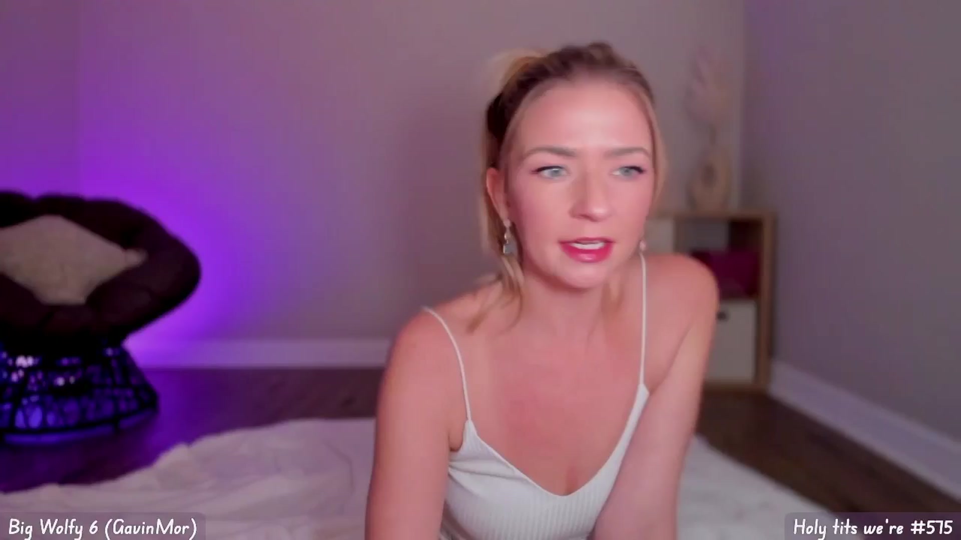 Gallery image thumbnail from Natalia_Rae's myfreecams stream on, 11/04/2024, 23:10 image 3 of 20