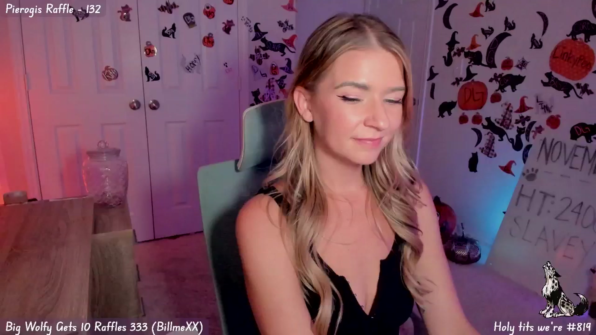 Gallery image thumbnail from Natalia_Rae's myfreecams stream on, 11/08/2024, 24:47 image 20 of 20