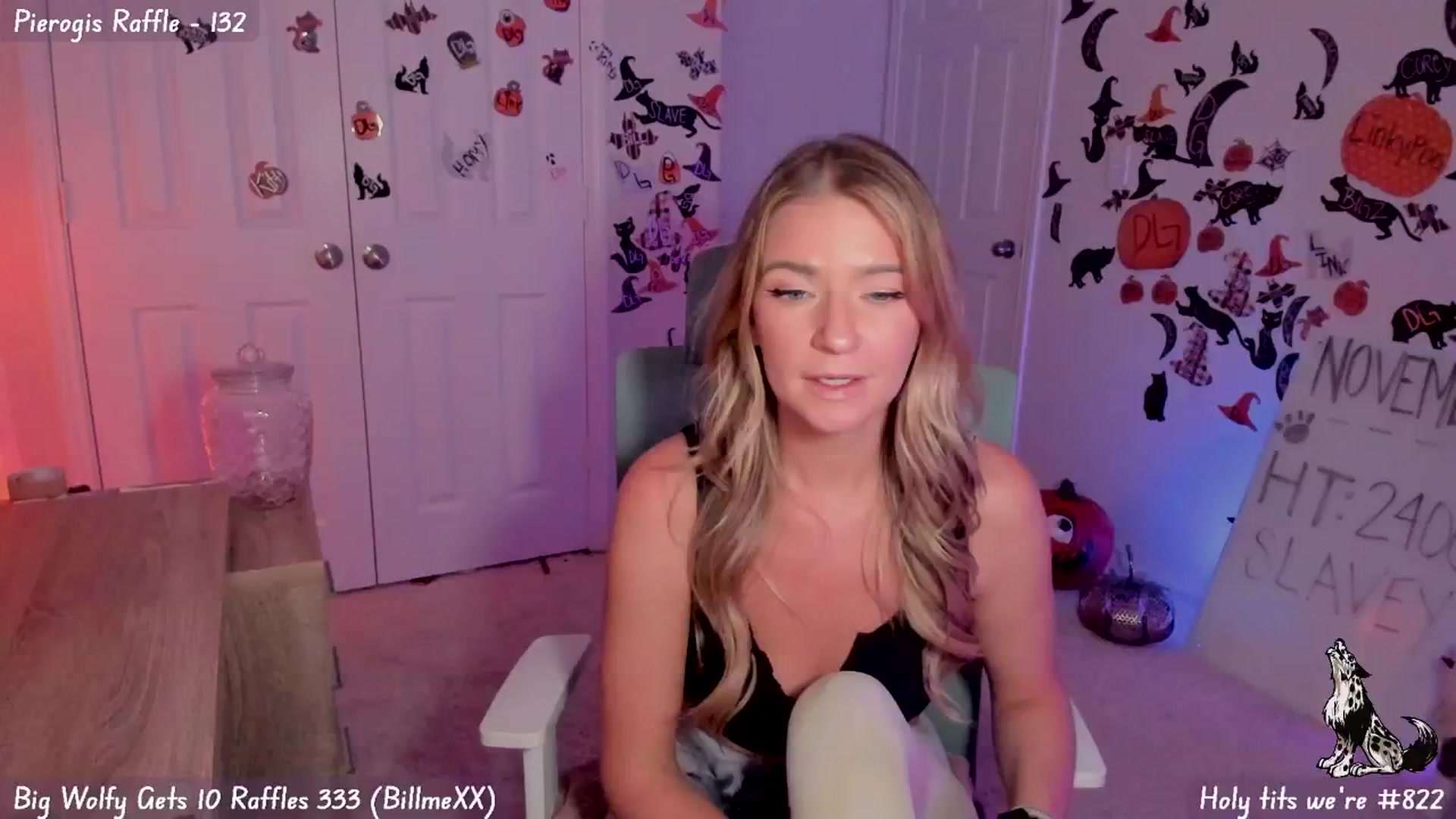 Gallery image thumbnail from Natalia_Rae's myfreecams stream on, 11/08/2024, 24:47 image 19 of 20