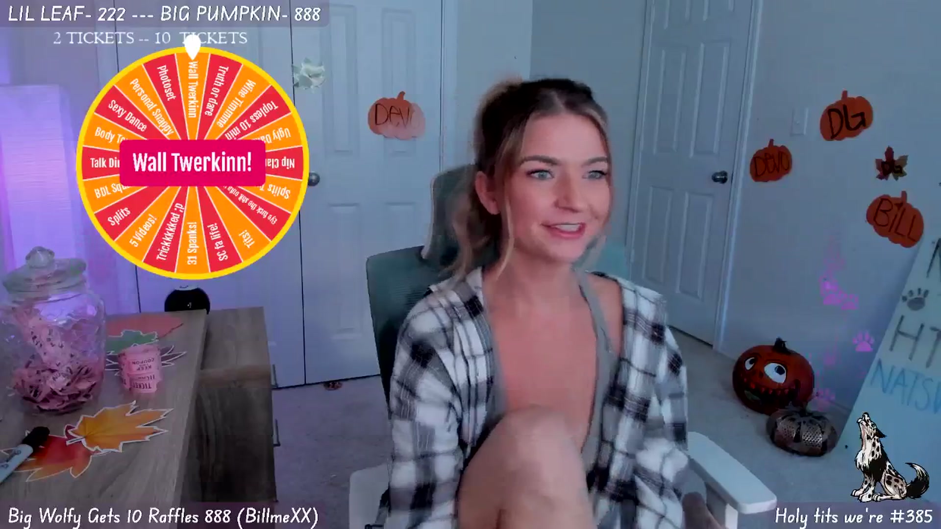 Gallery image thumbnail from Natalia_Rae's myfreecams stream on, 11/10/2024, 23:57 image 9 of 20