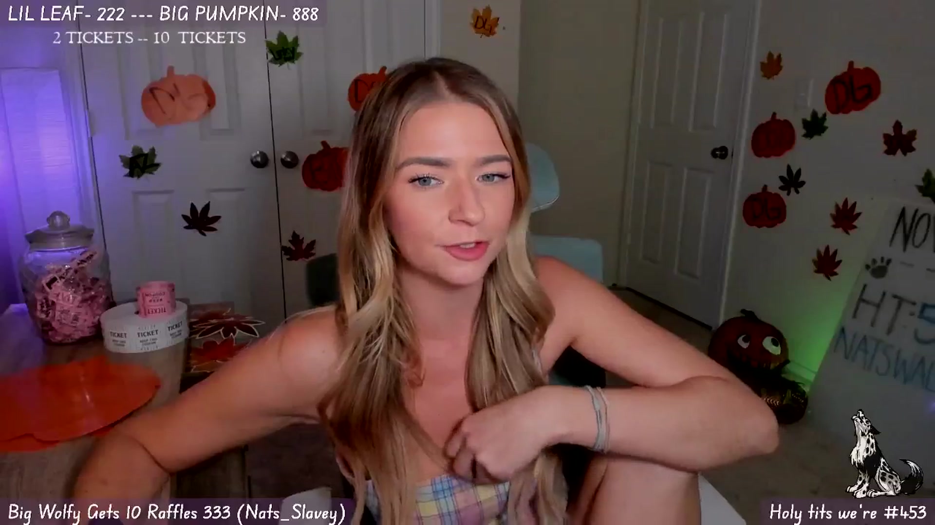 Gallery image thumbnail from Natalia_Rae's myfreecams stream on, 11/19/2024, 01:00 image 16 of 20
