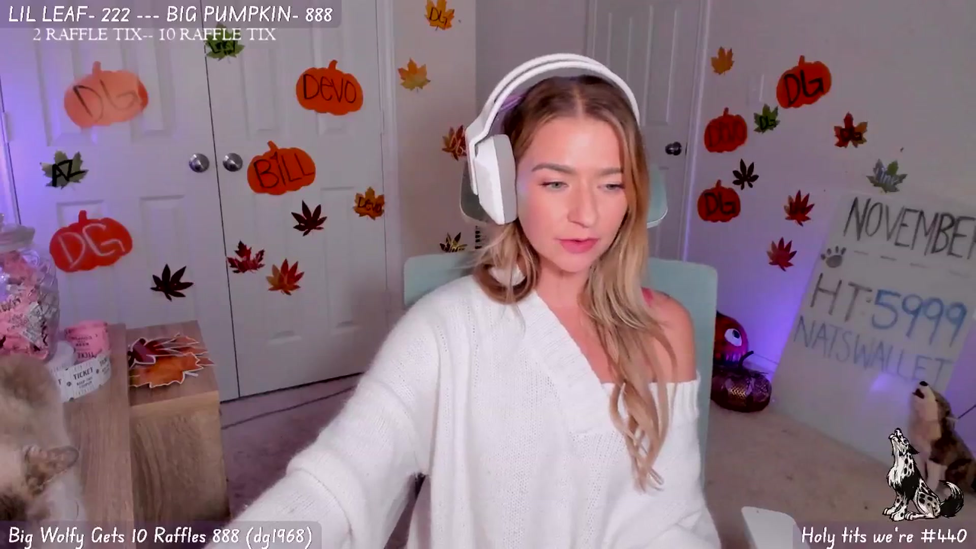 Gallery image thumbnail from Natalia_Rae's myfreecams stream on, 11/21/2024, 24:03 image 19 of 20