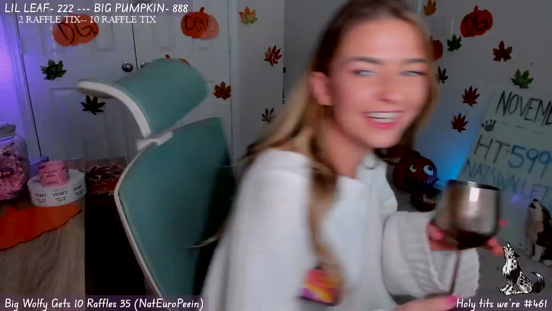 Gallery image thumbnail from Natalia_Rae's myfreecams stream on, 11/21/2024, 24:03 image 1 of 20