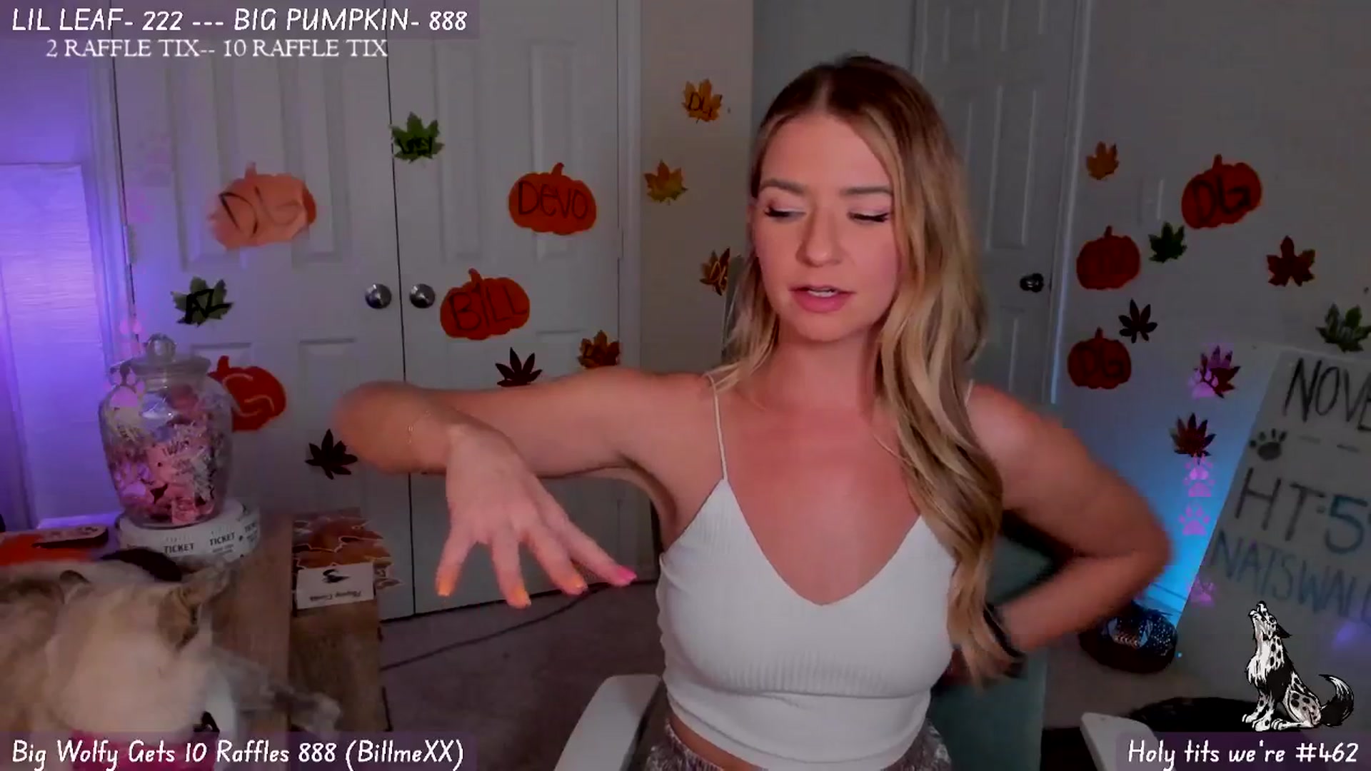 Gallery image thumbnail from Natalia_Rae's myfreecams stream on, 11/22/2024, 06:11 image 18 of 20