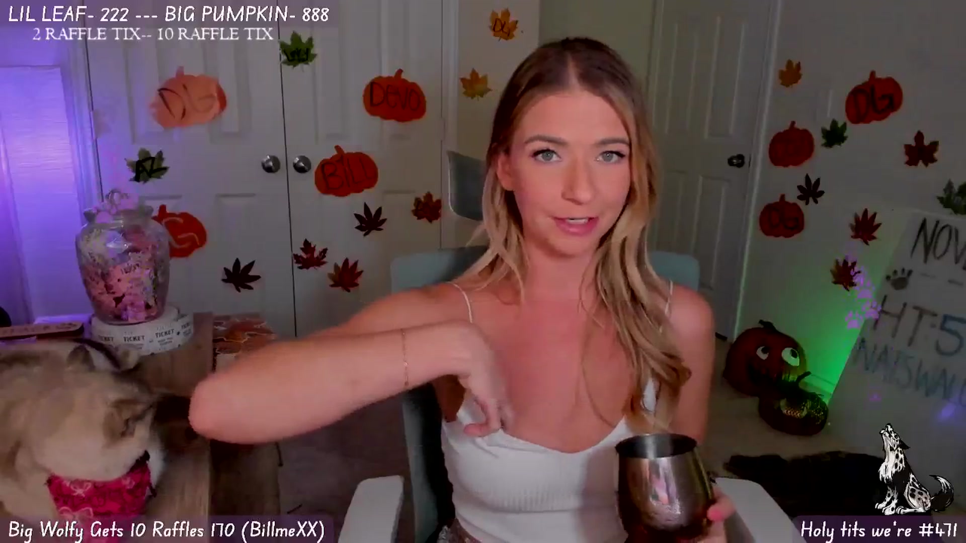 Gallery image thumbnail from Natalia_Rae's myfreecams stream on, 11/22/2024, 06:11 image 9 of 20