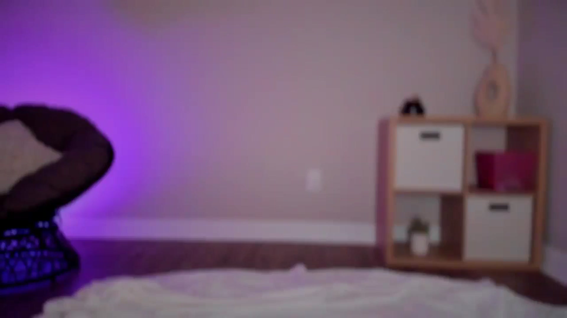 Gallery image thumbnail from Natalia_Rae's myfreecams stream on, 11/25/2024, 05:15 image 7 of 20