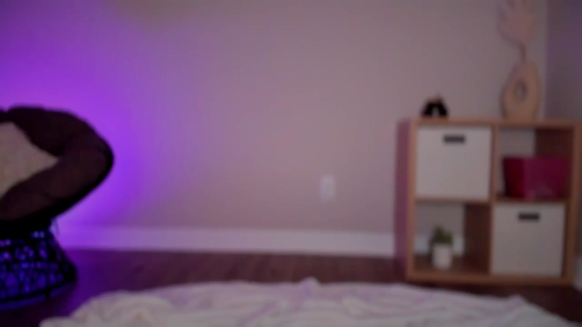 Gallery image thumbnail from Natalia_Rae's myfreecams stream on, 11/25/2024, 05:15 image 19 of 20