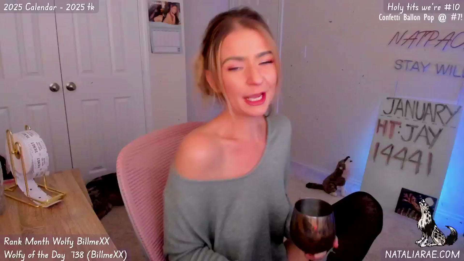 Gallery image thumbnail from Natalia_Rae's myfreecams stream on, 01/13/2025, 08:35 image 12 of 20