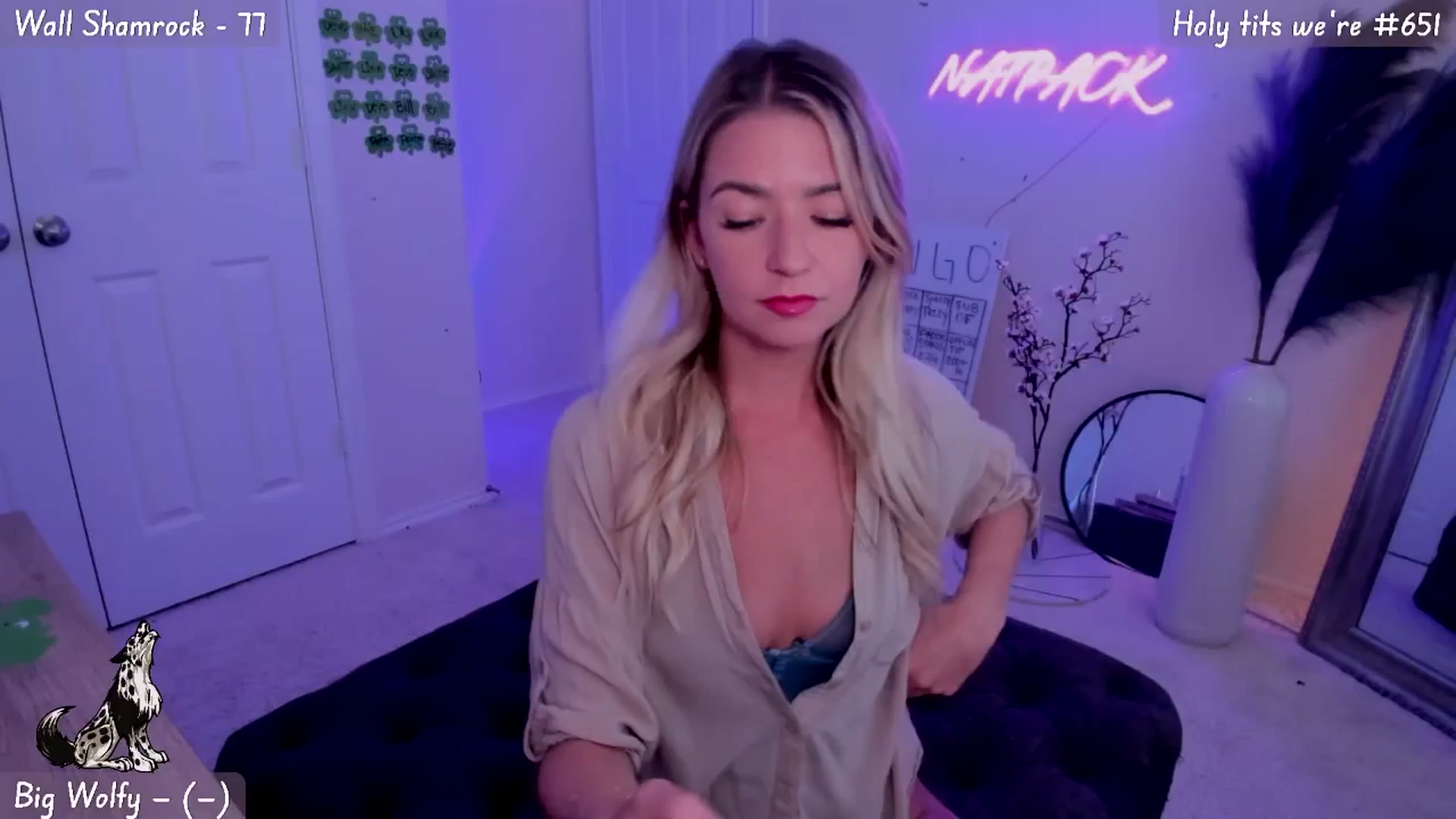 Gallery image thumbnail from Natalia_Rae's myfreecams stream on, 03/15/2025, 01:20 image 1 of 20