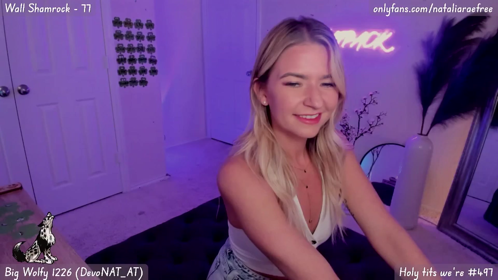 Gallery image thumbnail from Natalia_Rae's myfreecams stream on, 03/16/2025, 02:28 image 11 of 20