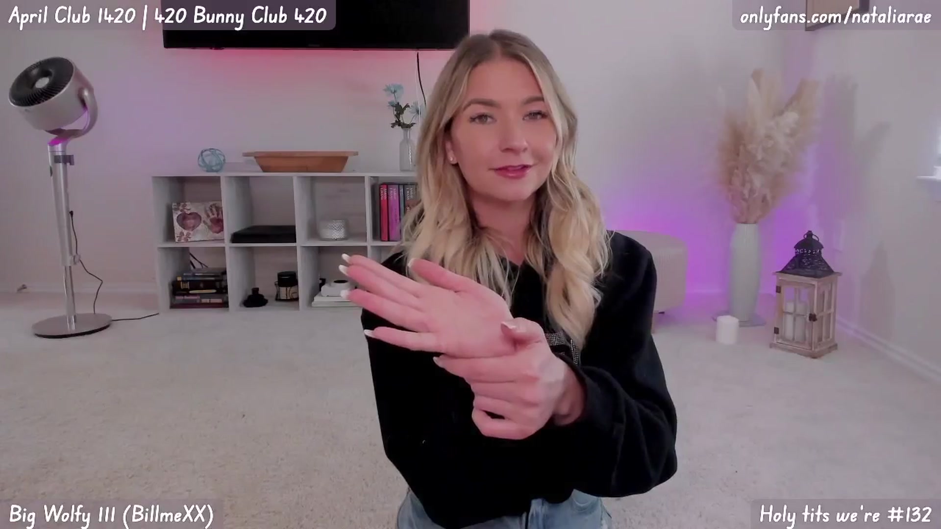 Gallery image thumbnail from Natalia_Rae's myfreecams stream on, 04/23/2025, 24:18 image 3 of 20