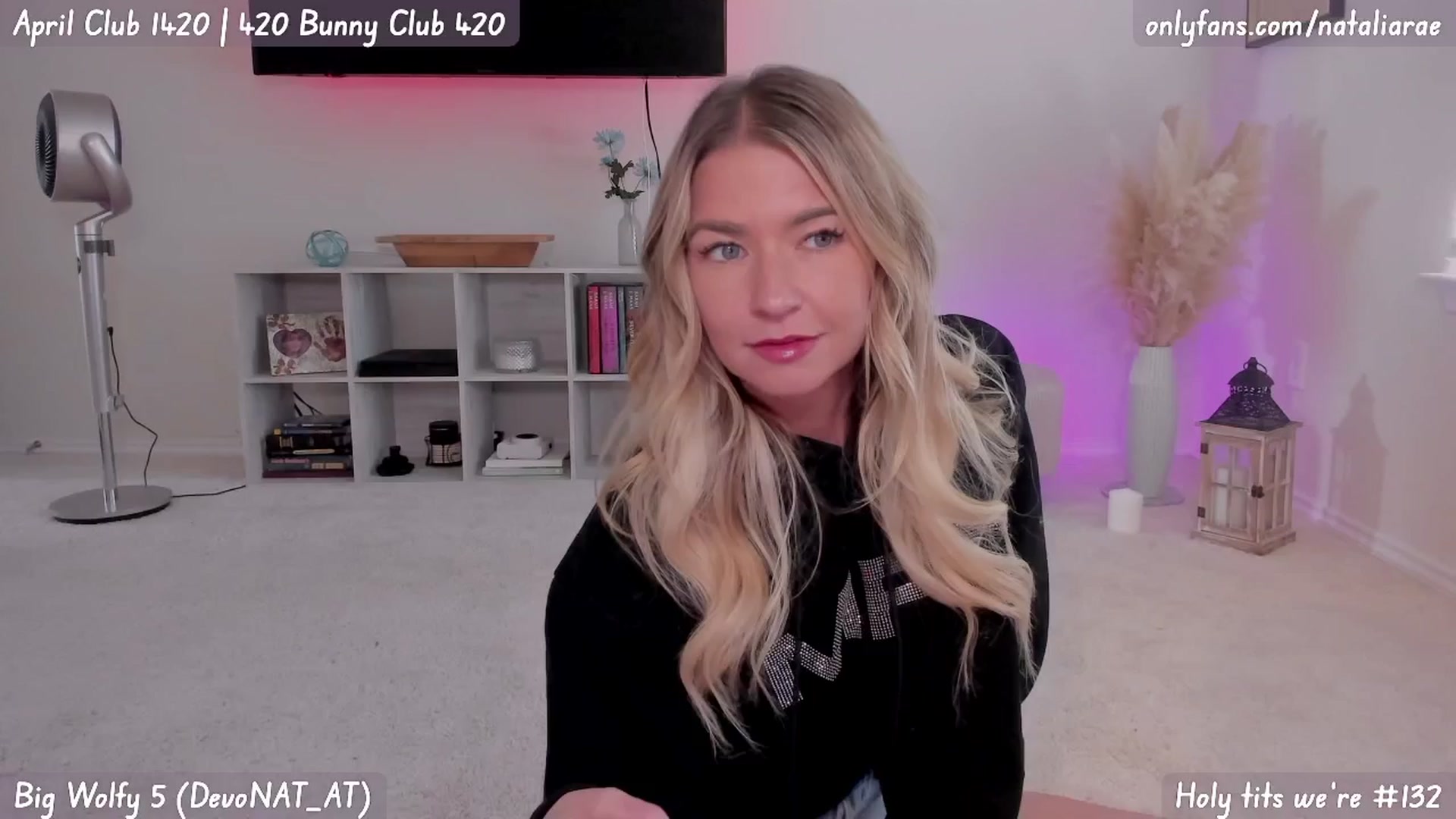 Gallery image thumbnail from Natalia_Rae's myfreecams stream on, 04/23/2025, 24:18 image 1 of 20