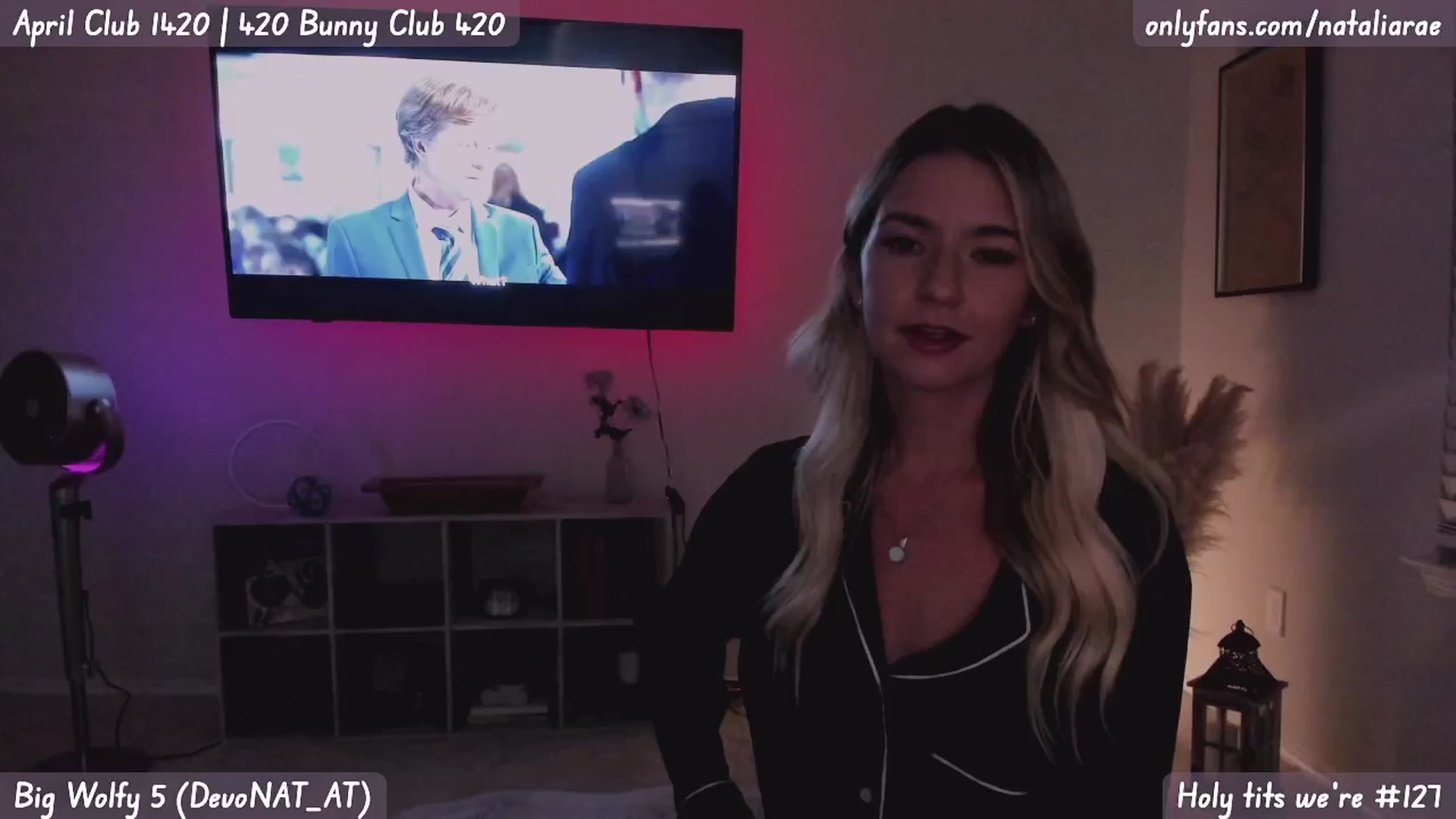 Gallery image thumbnail from Natalia_Rae's myfreecams stream on, 04/23/2025, 04:54 image 8 of 20