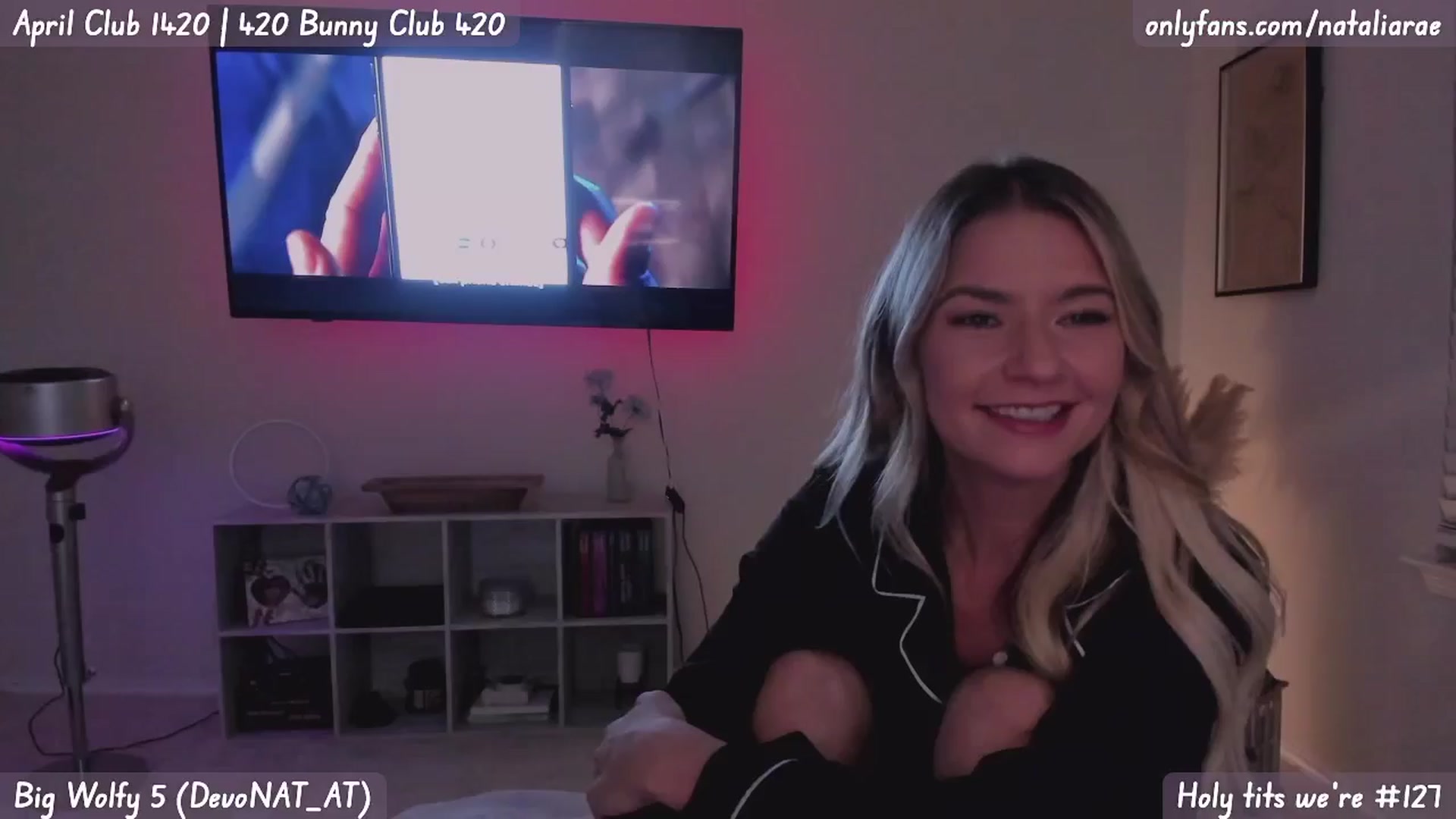 Gallery image thumbnail from Natalia_Rae's myfreecams stream on, 04/23/2025, 04:54 image 17 of 20