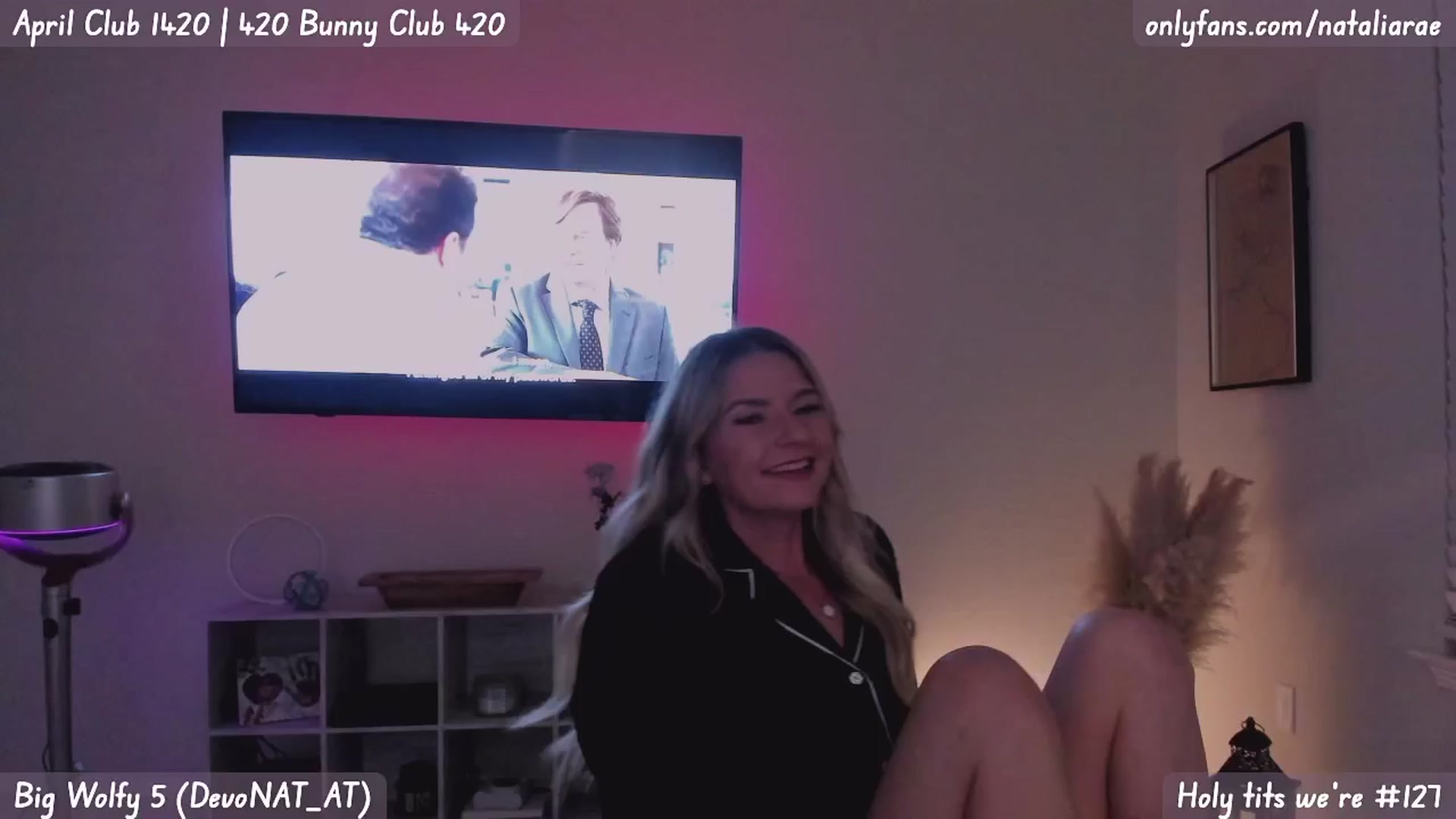 Gallery image thumbnail from Natalia_Rae's myfreecams stream on, 04/23/2025, 04:54 image 18 of 20