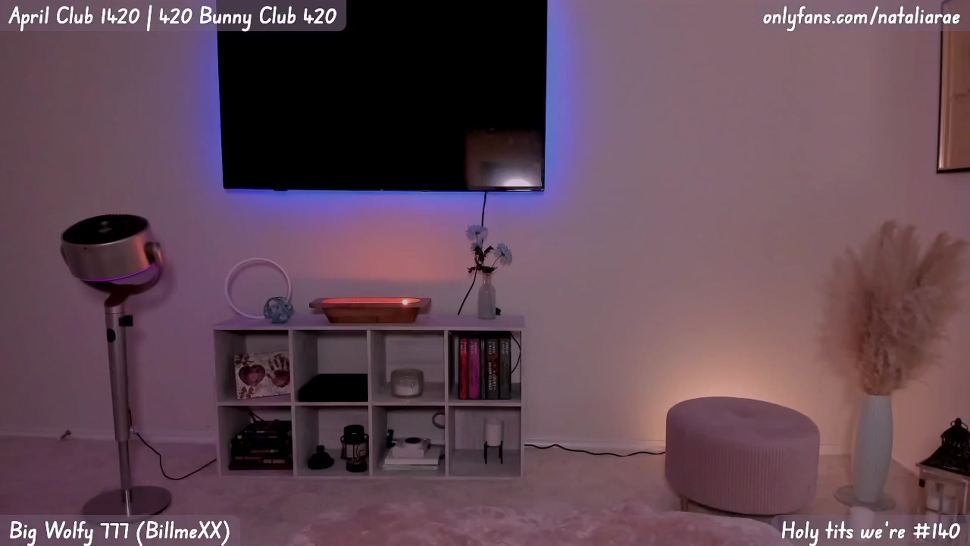 Gallery image thumbnail from Natalia_Rae's myfreecams stream on, 04/26/2025, 24:42 image 17 of 20