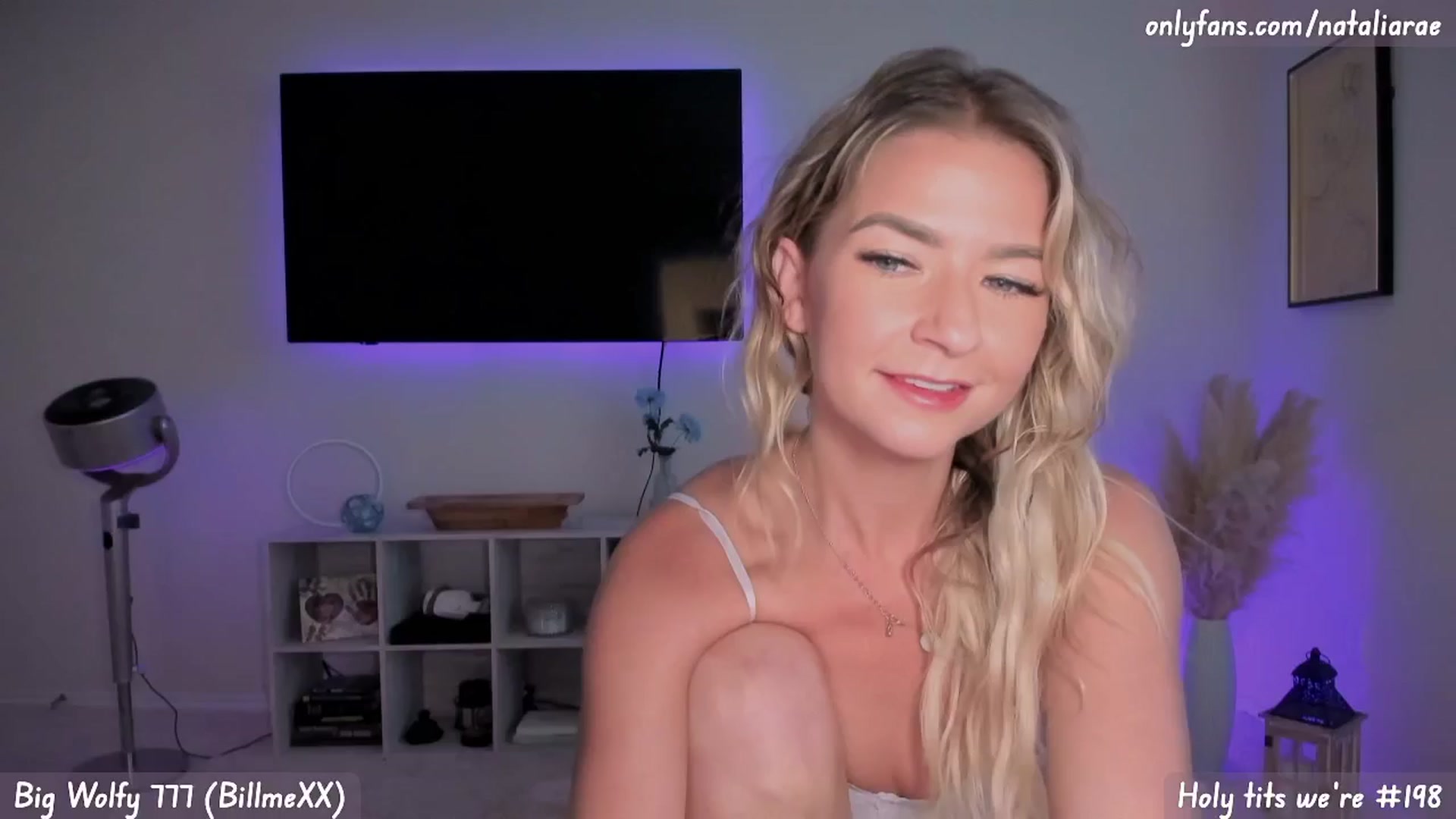 Gallery image thumbnail from Natalia_Rae's myfreecams stream on, 05/11/2025, 01:18 image 15 of 20