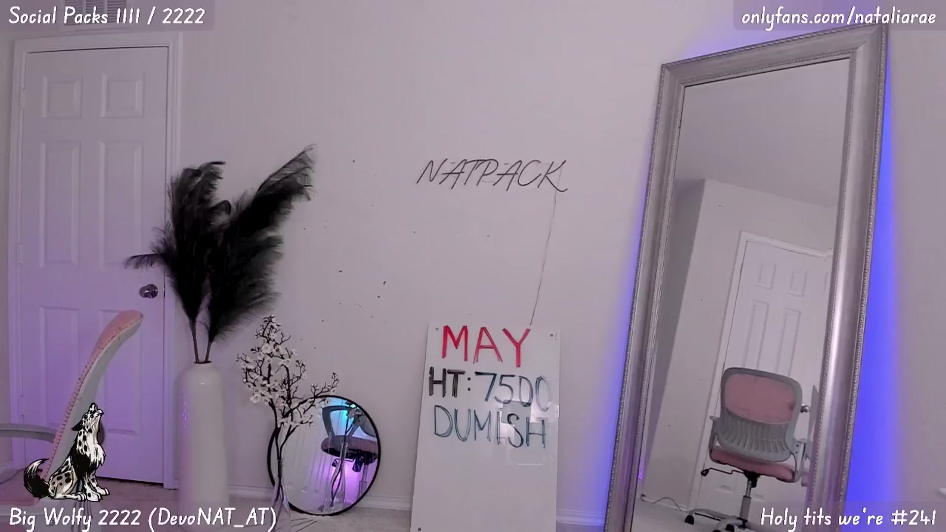 Gallery image thumbnail from Natalia_Rae's myfreecams stream on, 05/16/2025, 22:32 image 13 of 20