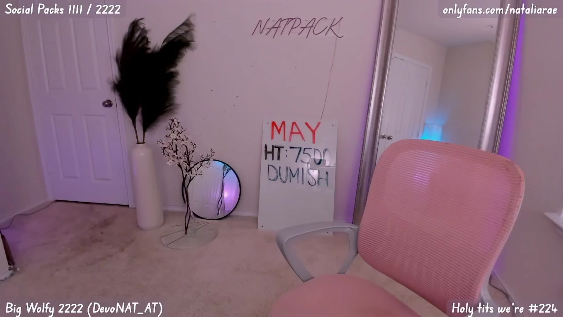 Gallery image thumbnail from Natalia_Rae's myfreecams stream on, 05/17/2025, 01:09 image 18 of 20